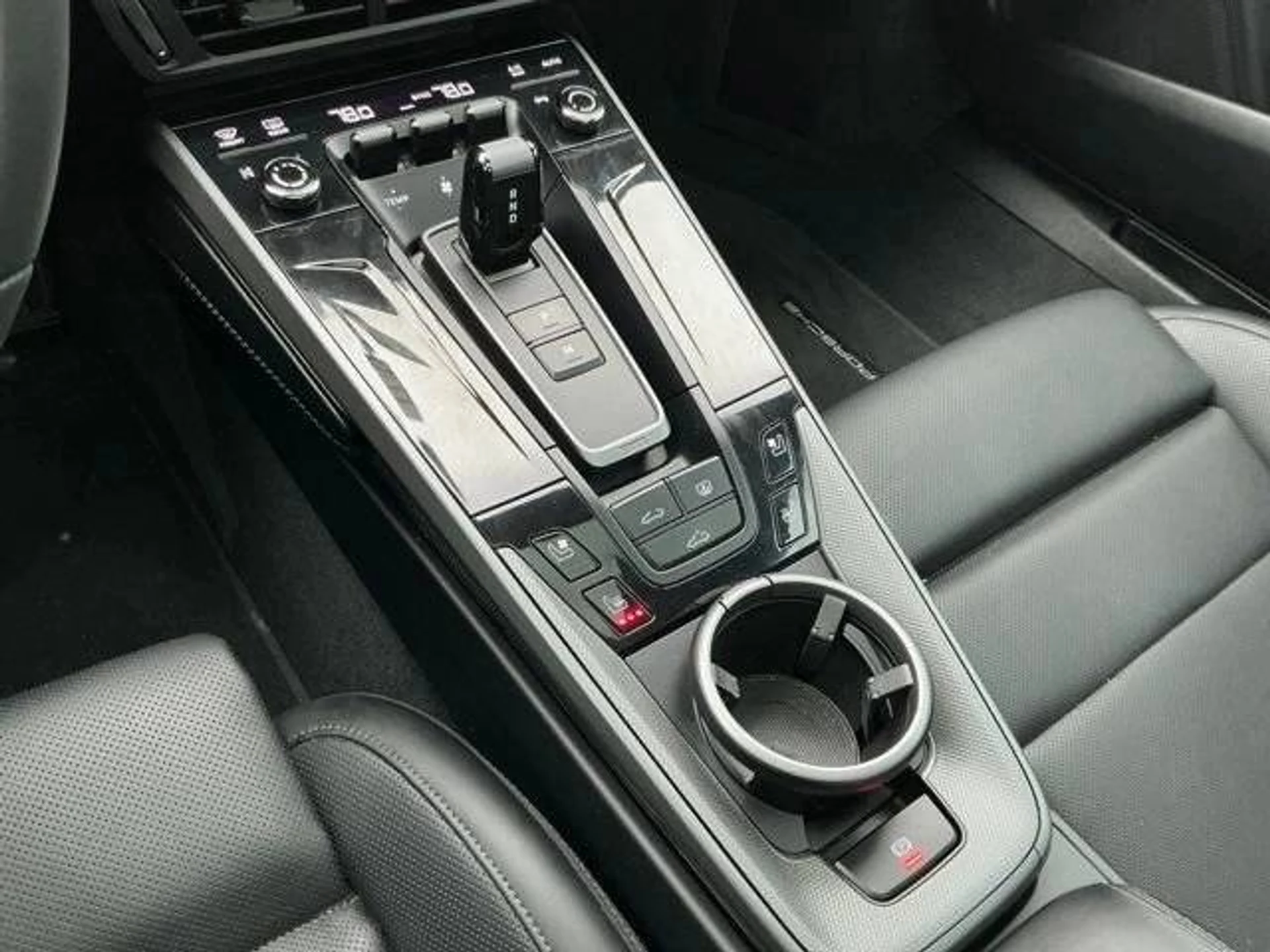 mph023_3614675586_1280_90ce5eb81a