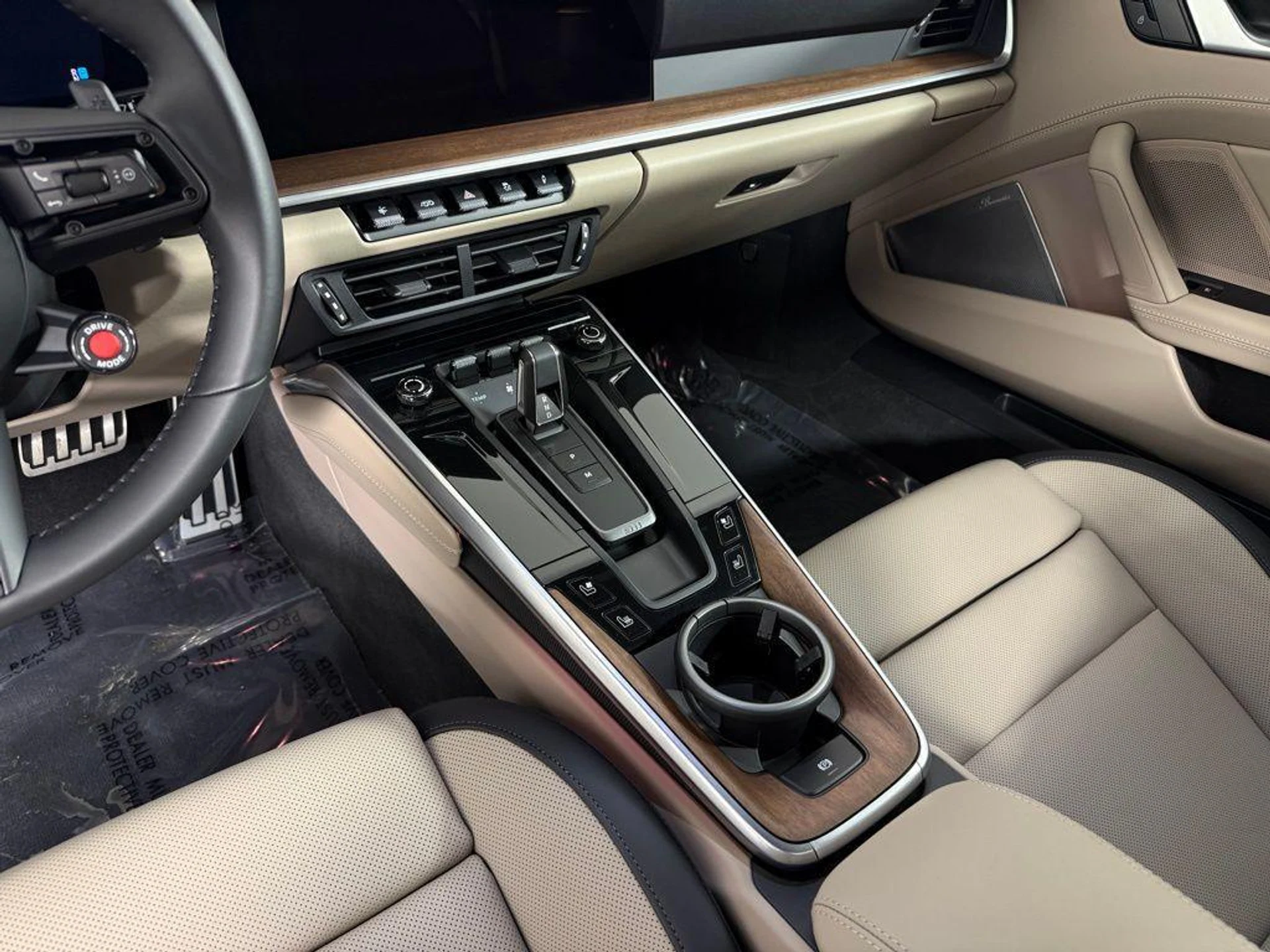 mph023_3621094853_F4z_AVXM_5bz3o_H_Vwiu_Q90_Zq8_MIY_5fbeac47ae