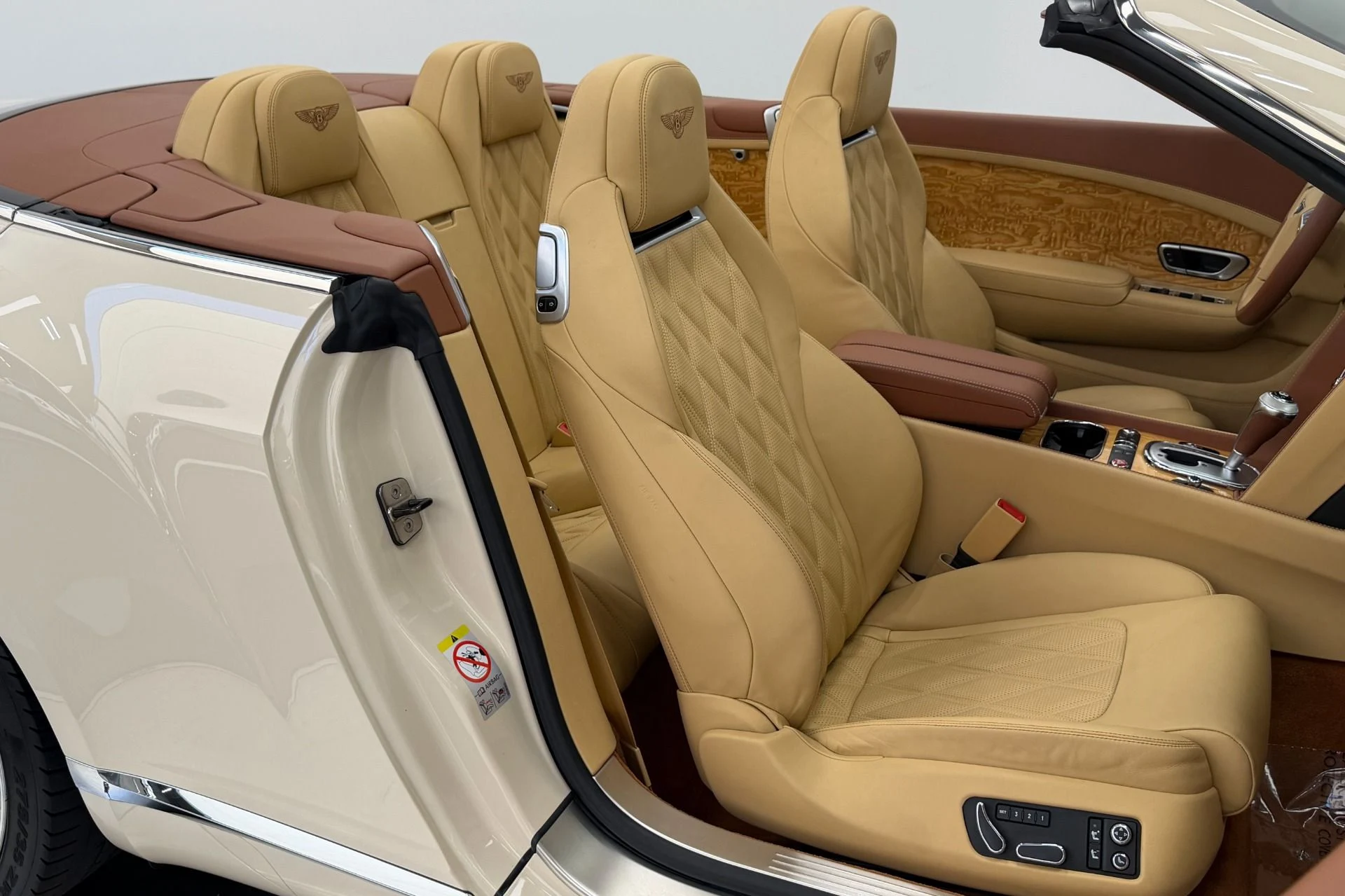 mph023_3625479791_Used_2015_Bentley_Continental_GTC_W12_Mulliner_Driving_Specification_1785534875_1faac9d005