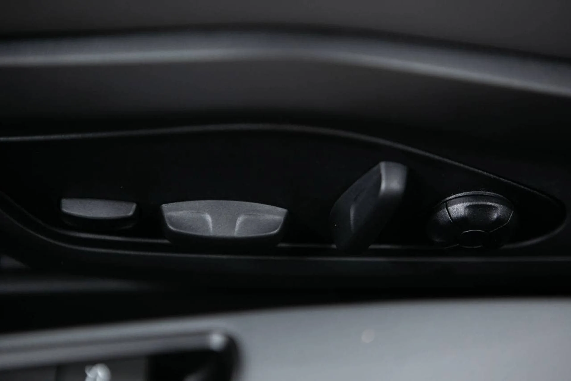 mph023_363013912_48ef911870e149c9017b3fe8acb5cb88x_492629730b