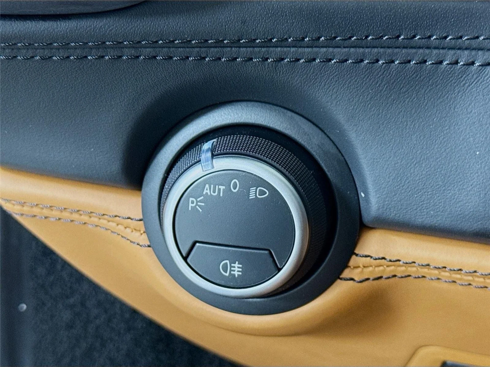 mph023_3648031286_765b95c8d3b4faddcbf88089d9b9926f_53d042369f