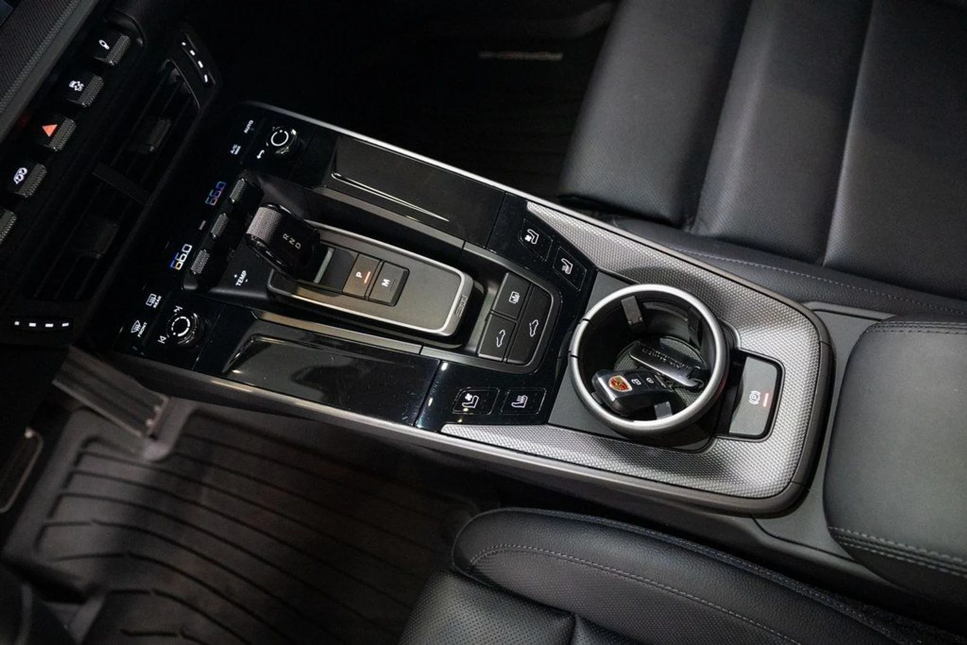 mph023_3651982418_a28587d09ef9d8ef472240d8a9feb629_3b8606e39b