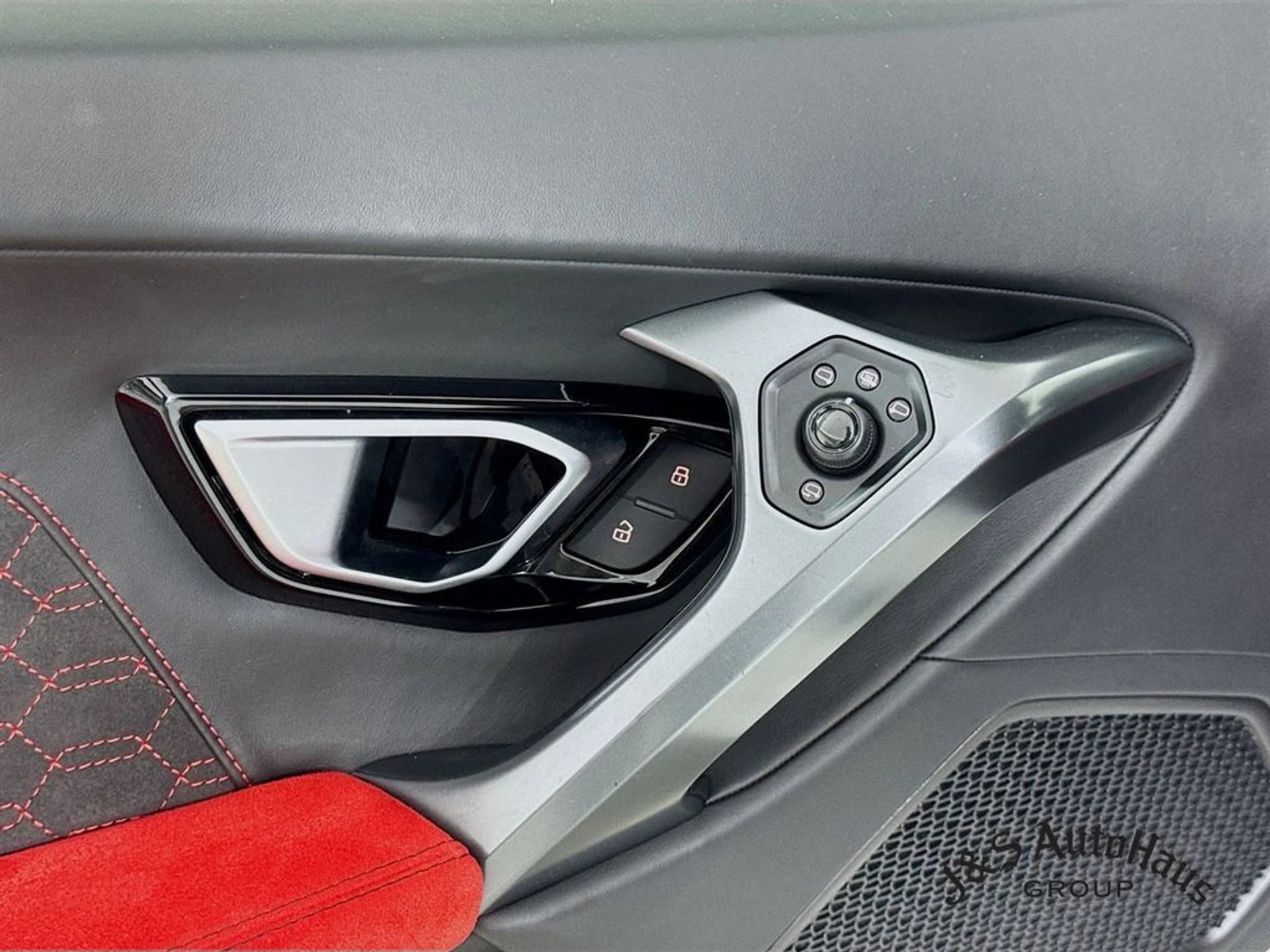 mph023_3655580271_l25oi6uctn30e86ze4n54nv7vri1_503945734f