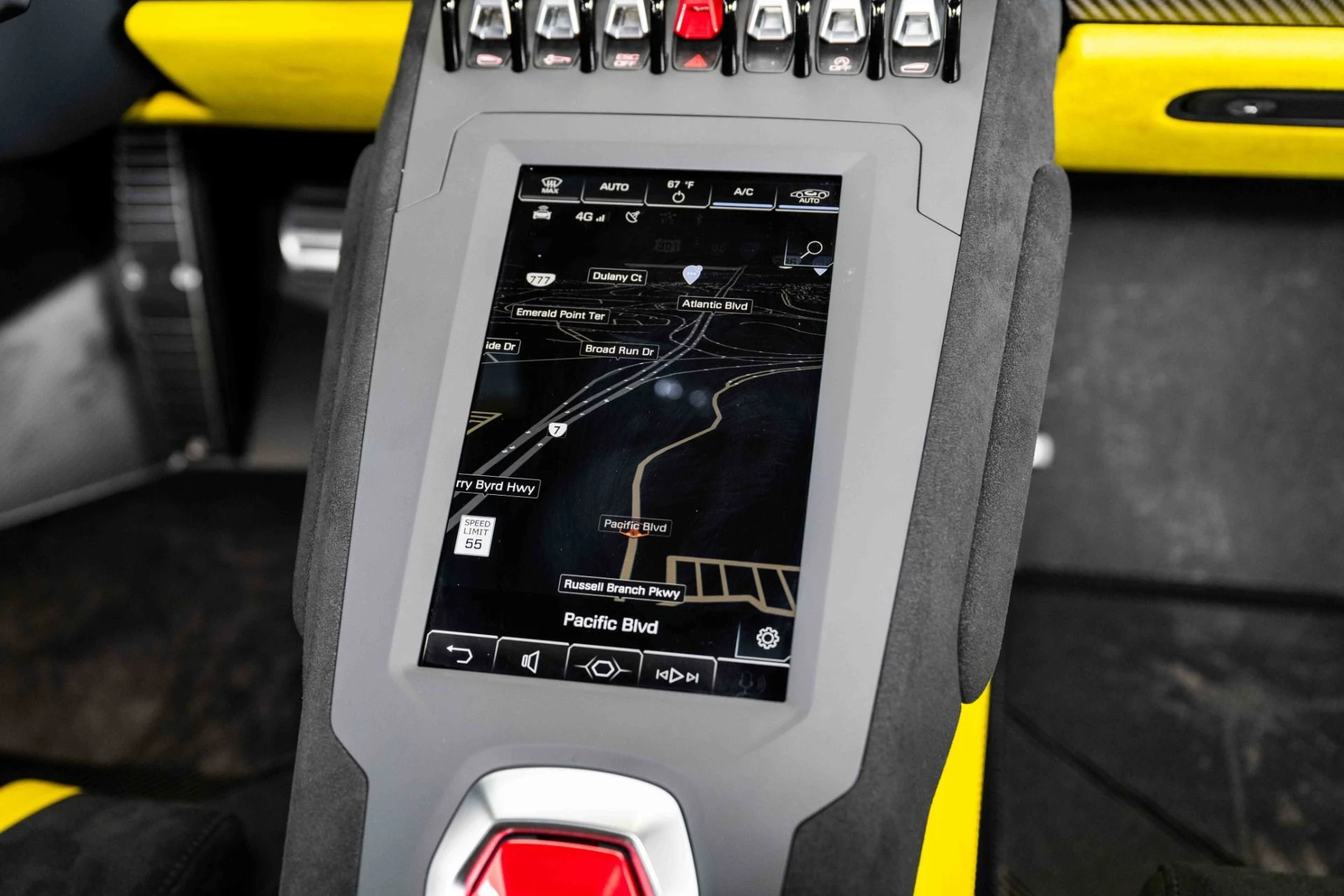 mph023_3656190297_Used_2022_Lamborghini_Huracan_STO_Coupe_1765561049_04cd0d2e15