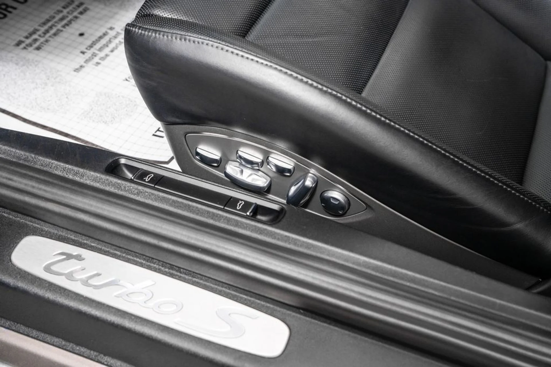 mph023_3663130048_bad90f62cc85d50c12b2313a98e34a83_c3055e100a