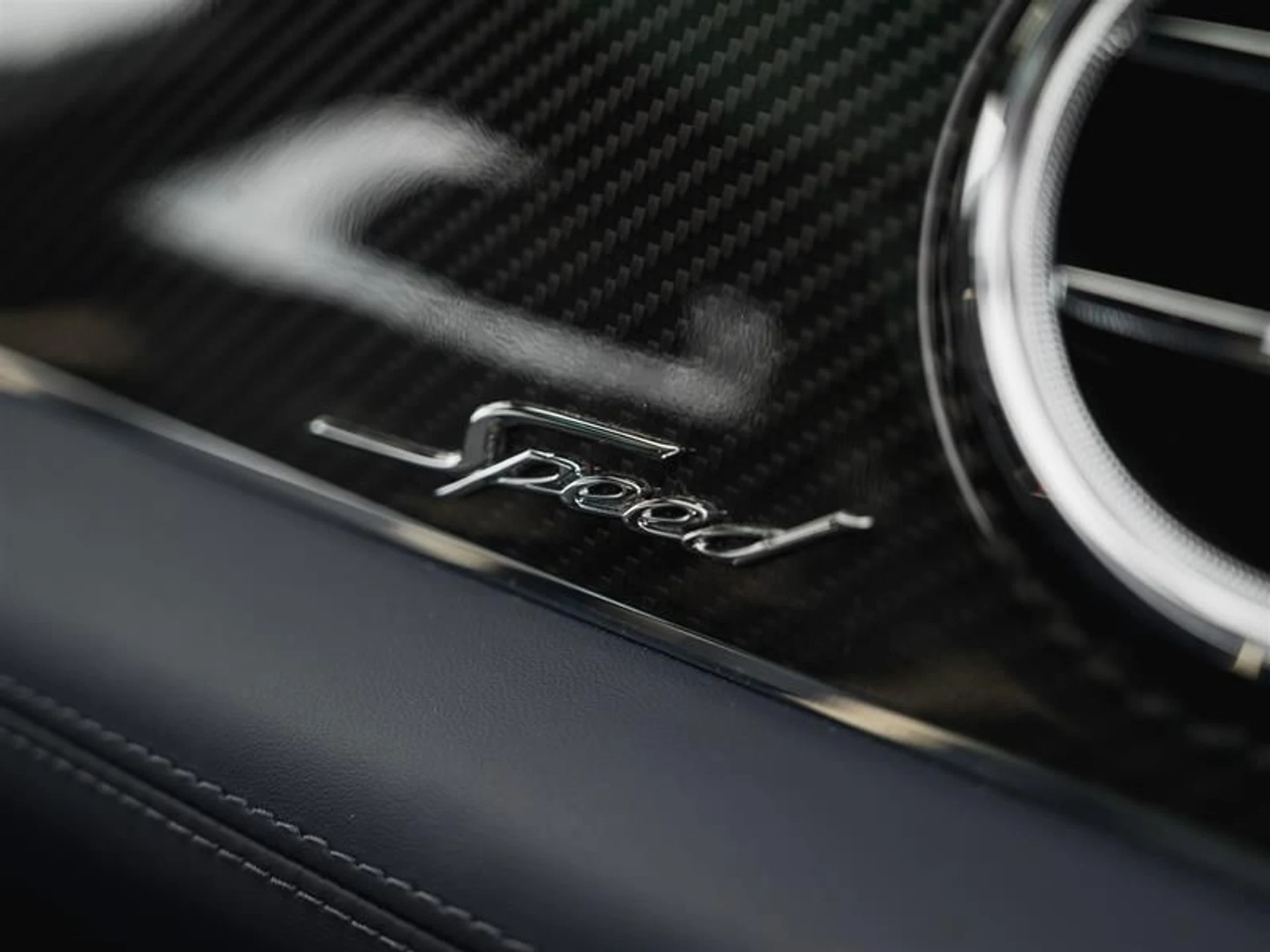 mph023_3673932983_1uce3bzn_cc77934334