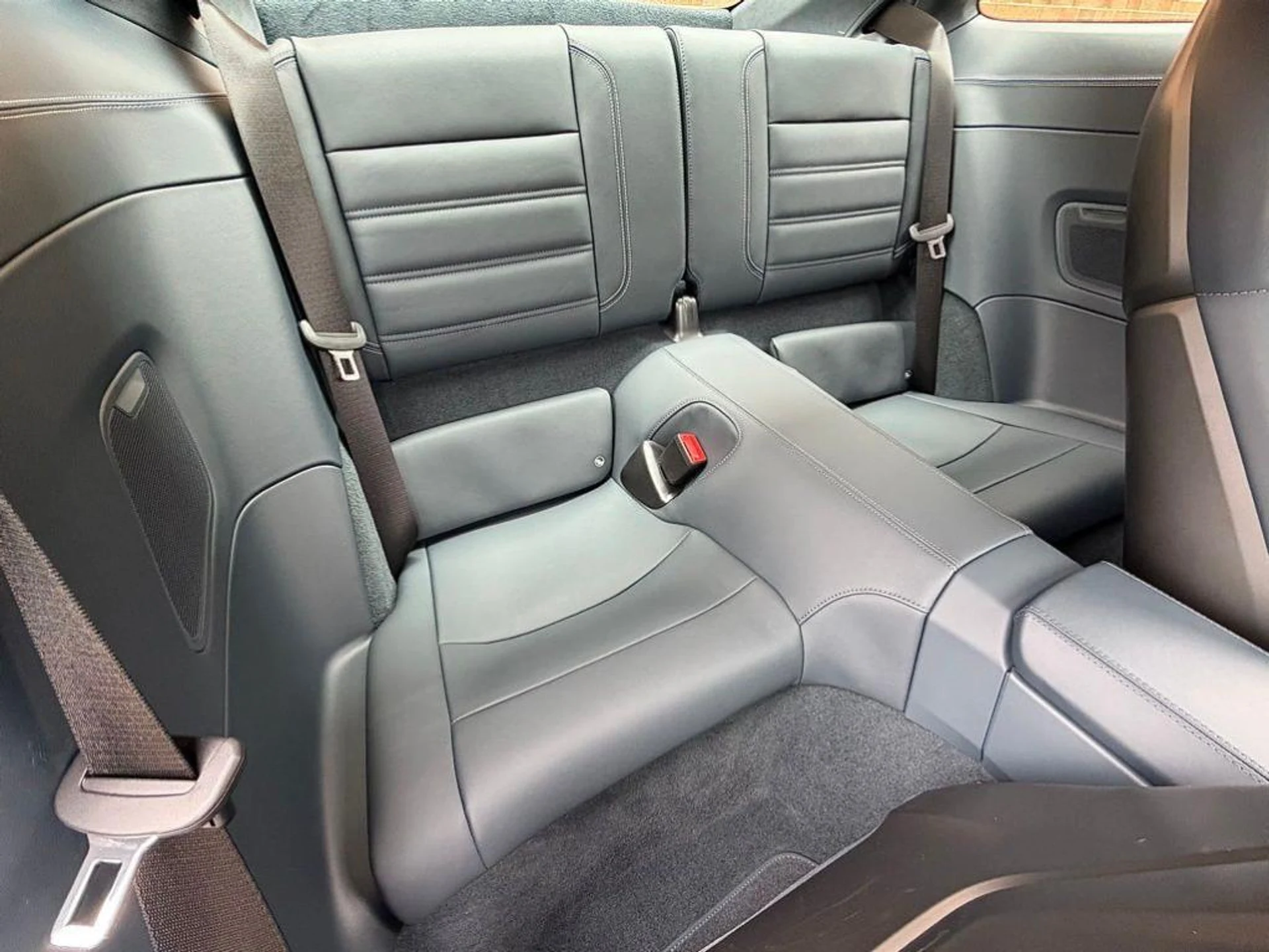 mph023_3676878891_XZO_52n9_M_f_Kf_M1w5e98v0j_X0_Z_Go_2238d893cc