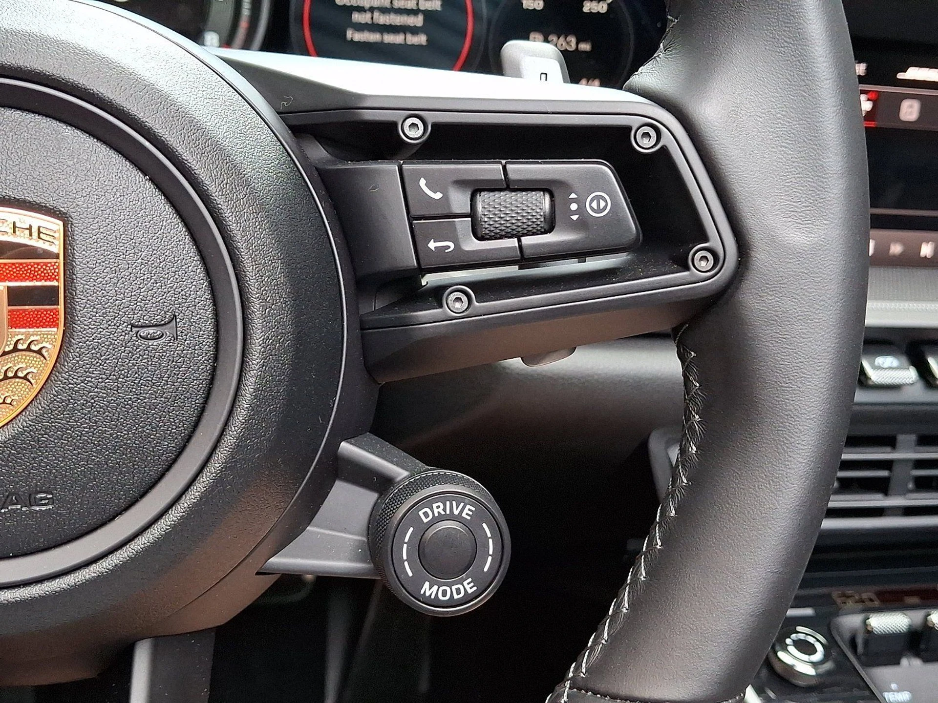 mph023_3678950671_a4d287d296b1ae5c3c3bf2cbefe7aa83_fb33175cd8