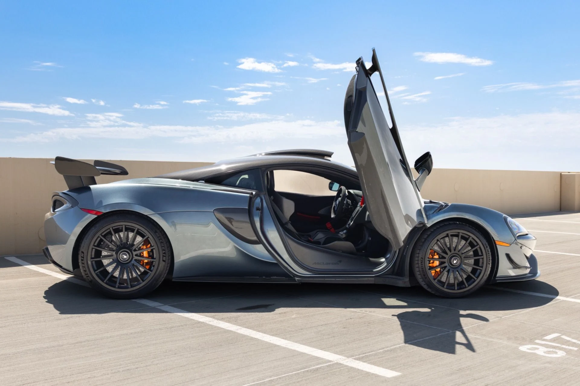 mph023_3684030851_Used_2020_Mc_Laren_620_R_1785795567_a229596c1f