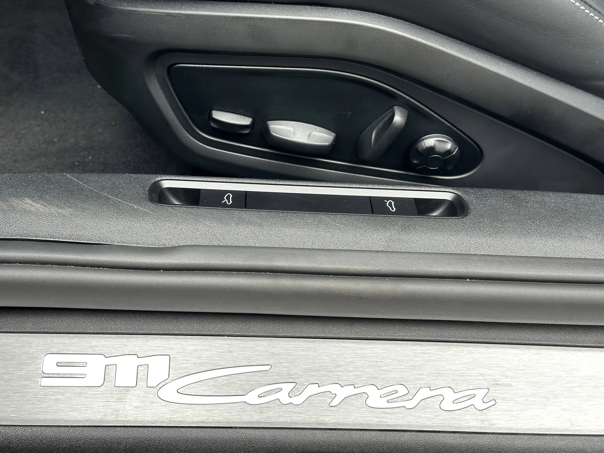 mph023_3684478047_76567a449e4208a5d1f755d675faf3d9x_0bd64ea702