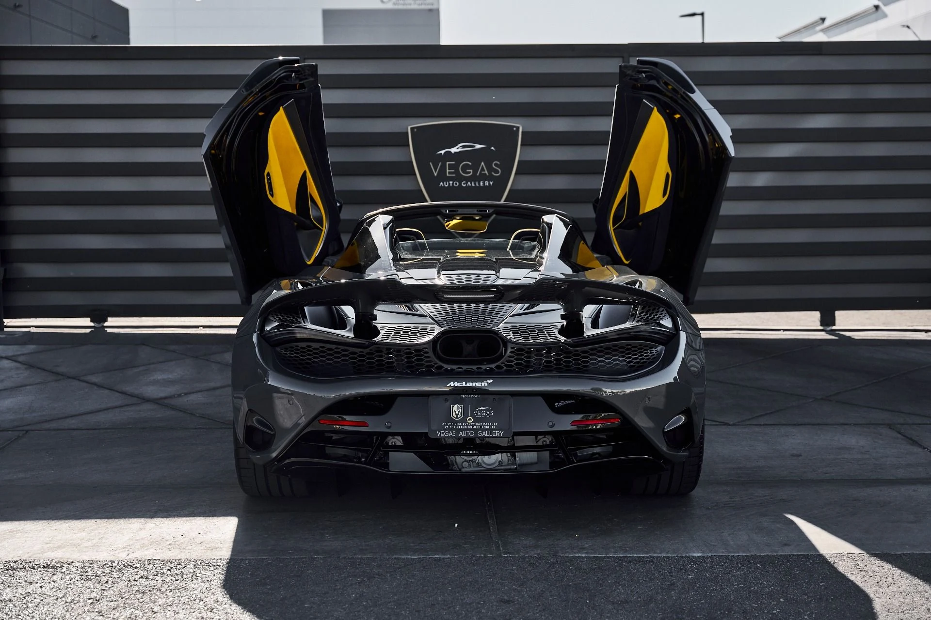 mph023_3692143032_Used_2026_Mc_Laren_750_S_1775868052_ba8a29fb5f