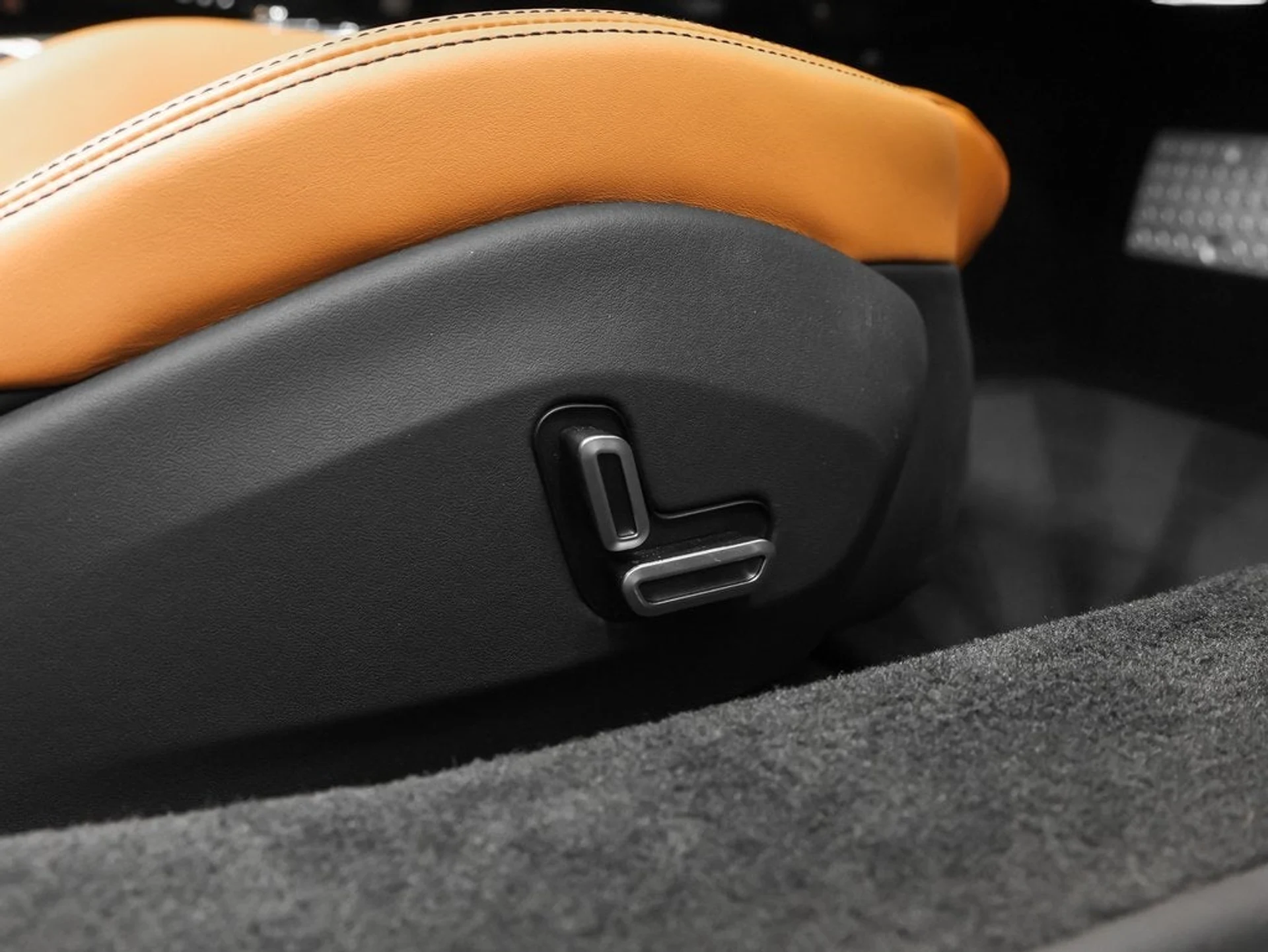 mph023_3693570380_24_99d35e3406