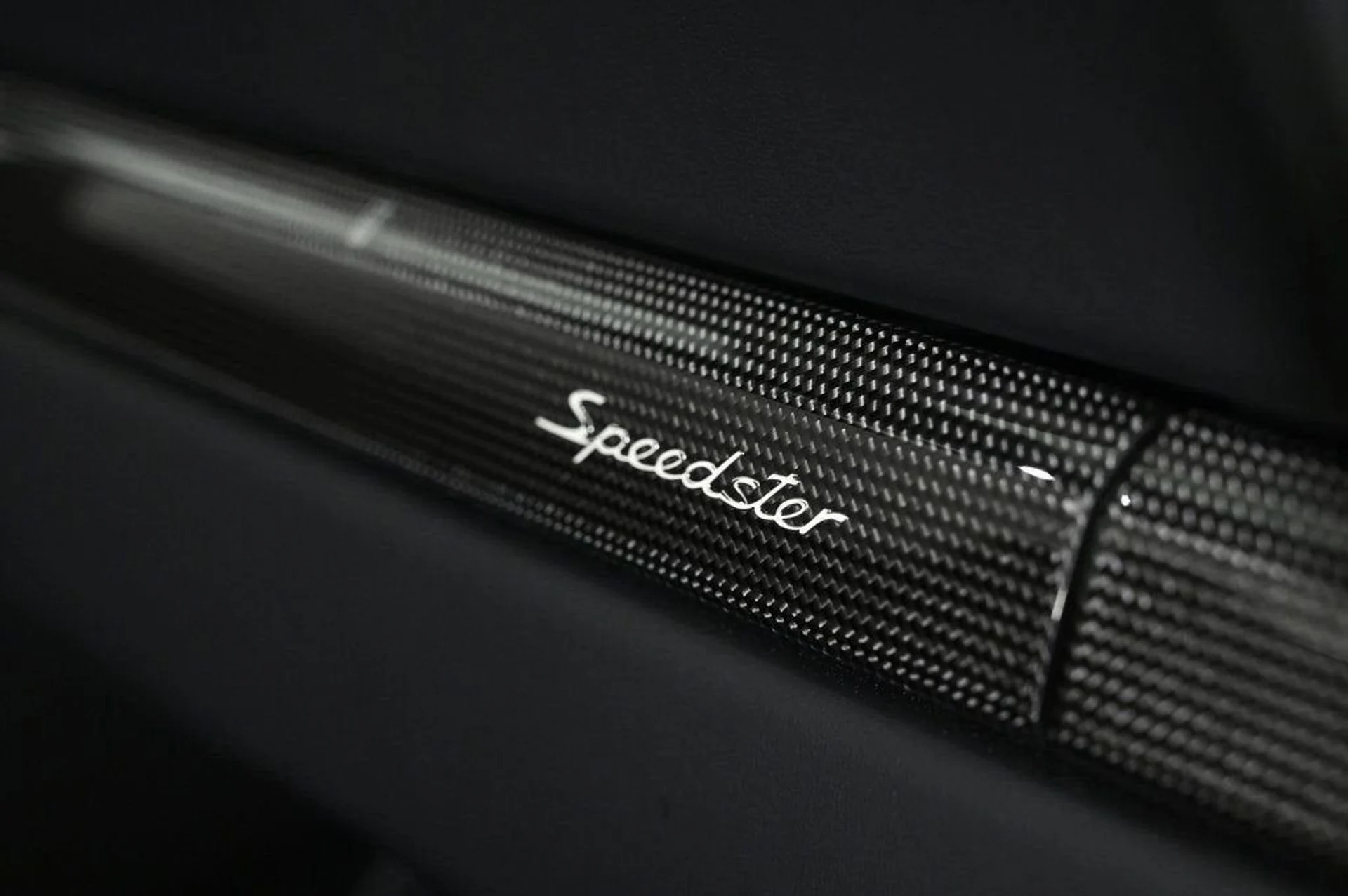 mph023_3693662103_c19d8d739a134583b4e41a0703967fa4_8eecd04699