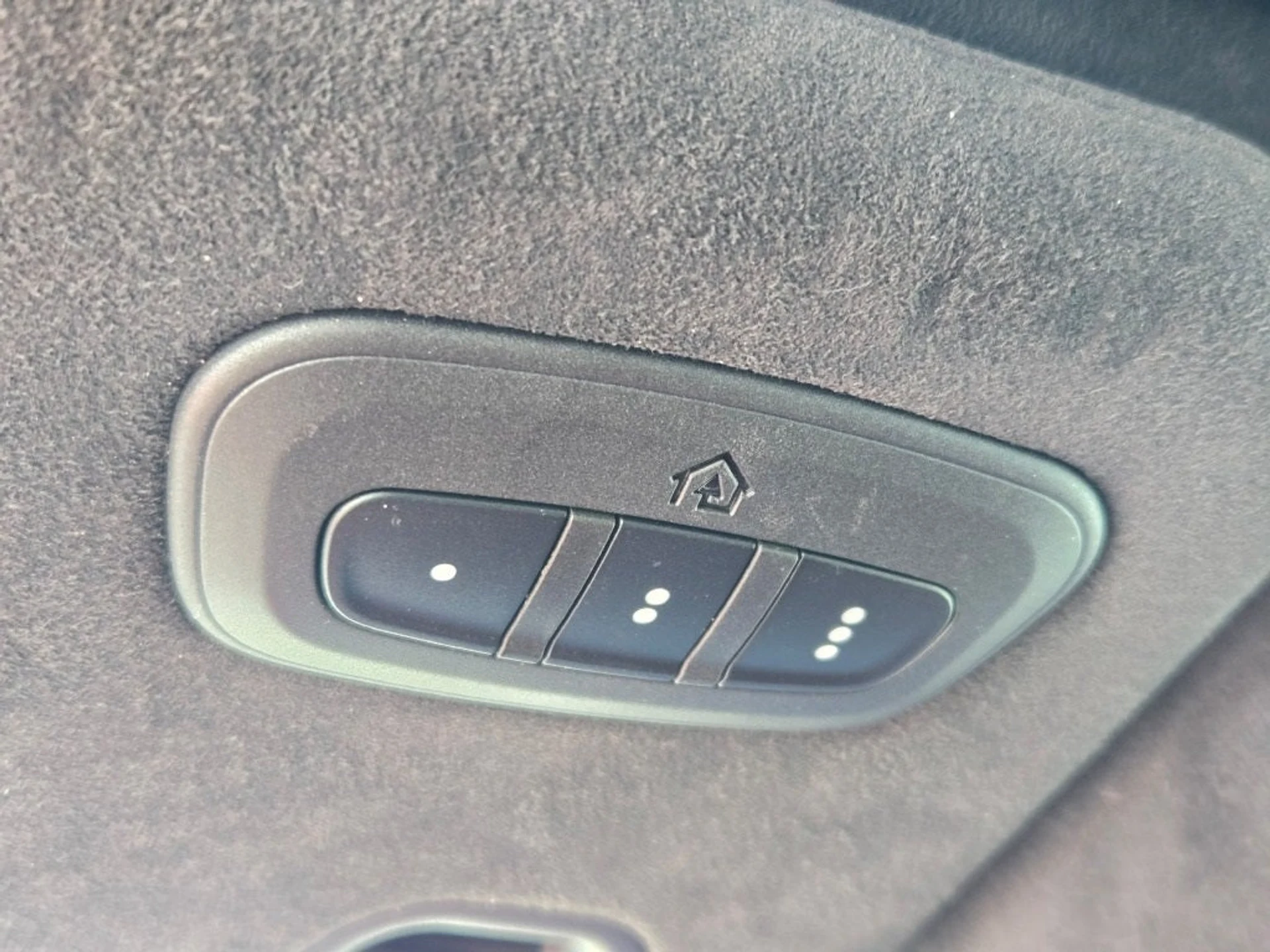 mph023_370002860_24_f9f5ff0967