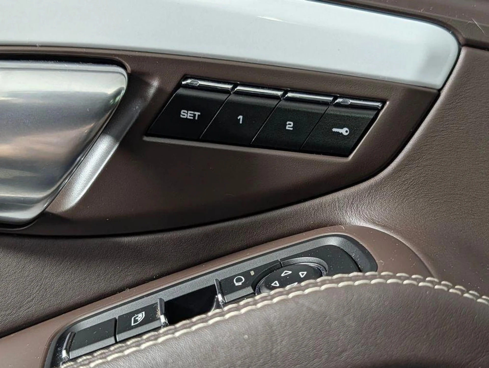 mph023_3702097751_tl_No_K2_O9j_P_Jza_Bh_FRH_Mw_FWL_Ebqo_f6dc78e561