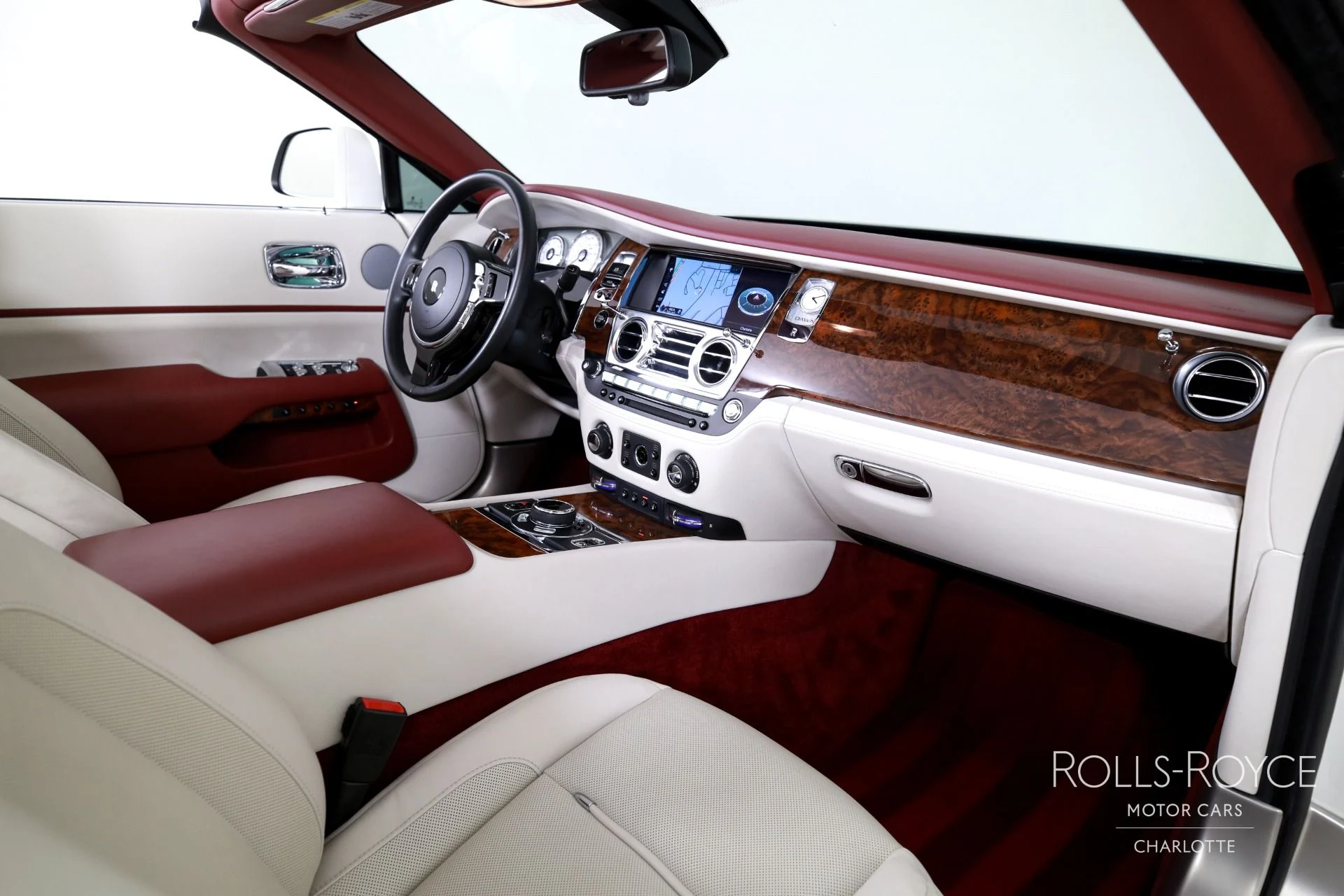 mph023_3709034976_Used_2020_Rolls_Royce_Dawn_1775592549_daf8f92960