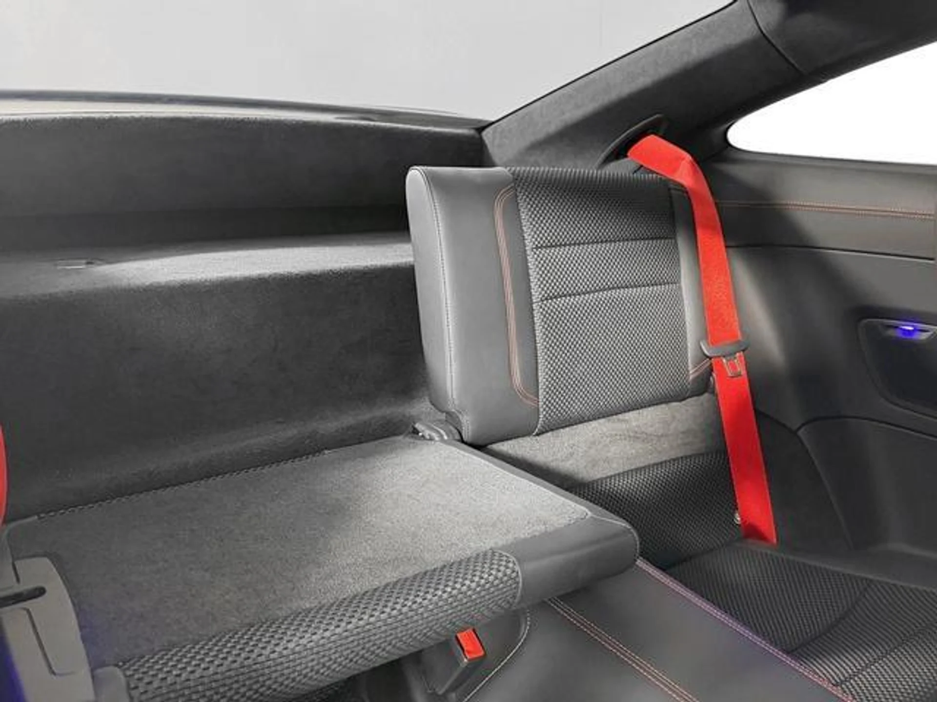 mph023_371071078_gd_Kv_Pscjg_L9h07j_J3_I_Ry_SB_Gv_GA_e068c2f648