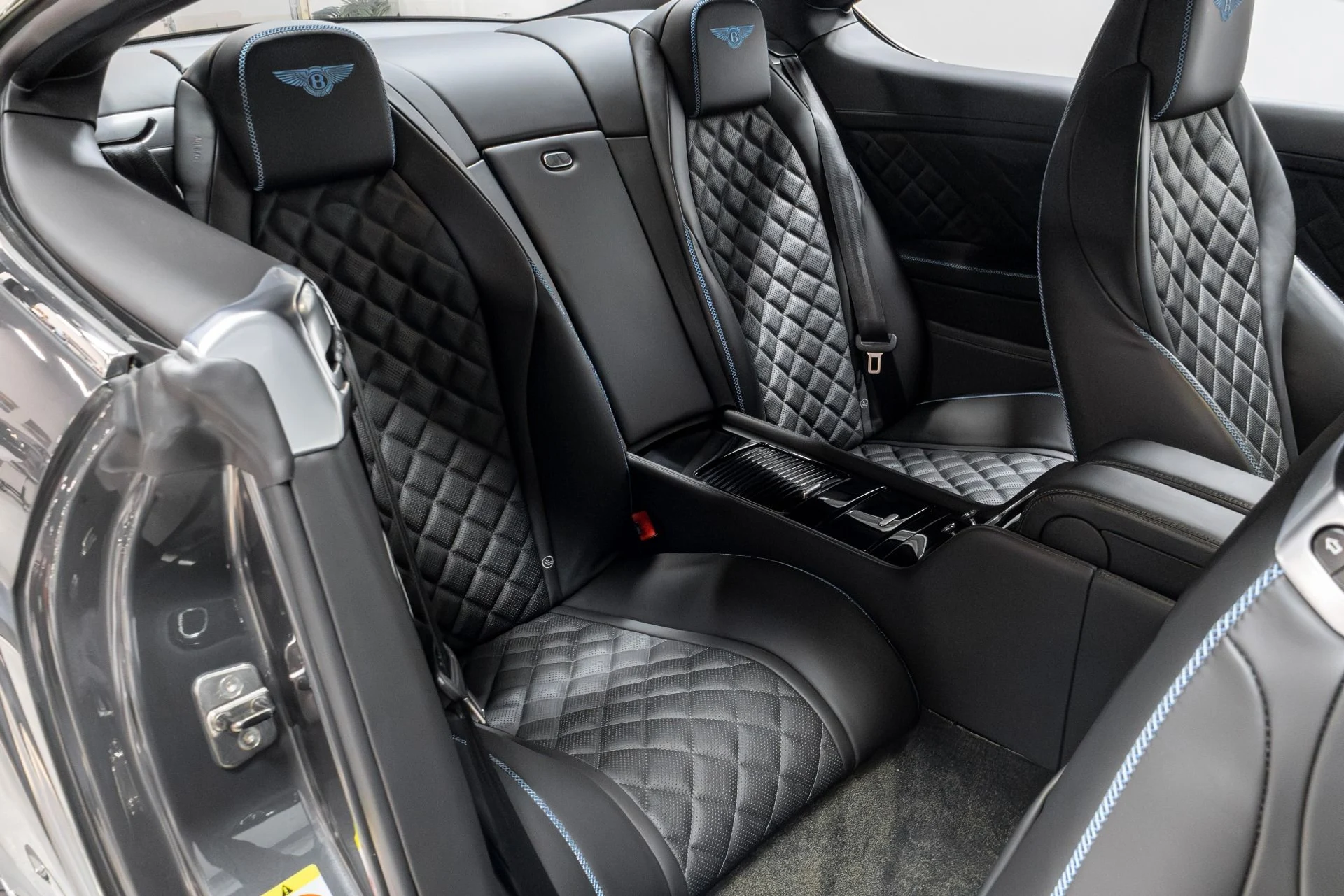 mph023_3716051339_Used_2017_Bentley_Continental_GT_W12_1768496088_5e307d9ea8