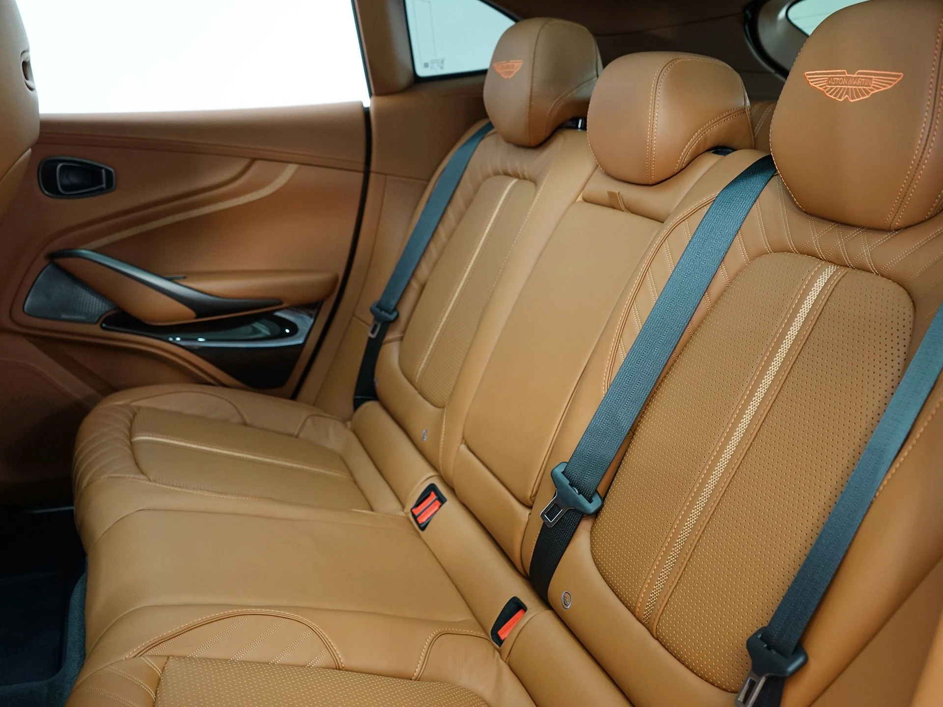 mph023_3717111064_40c3fafa7b5826ae15bc59188d358ee8x_6af24bbf83