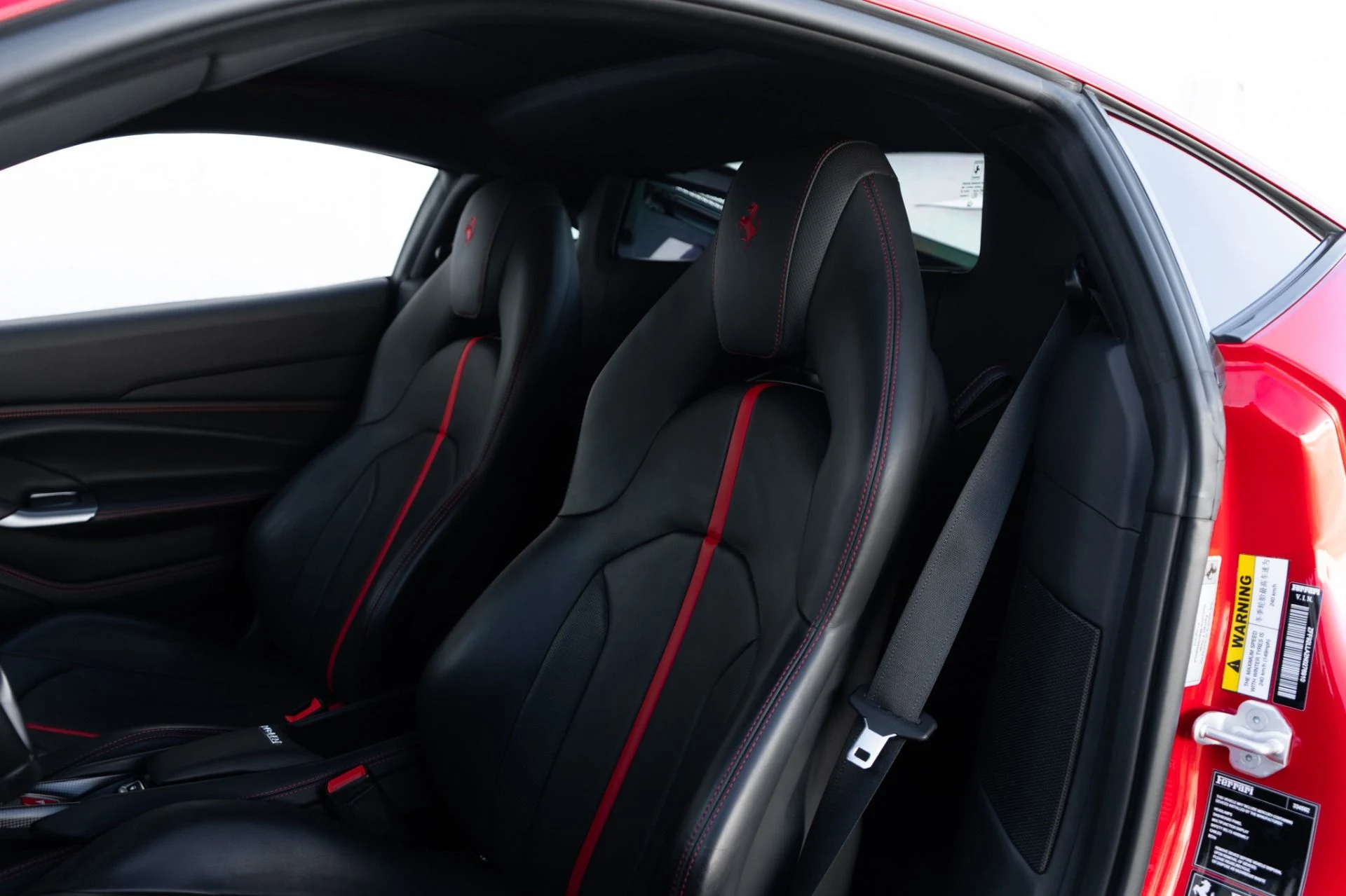 mph023_3719224085_Used_2022_Ferrari_F8_Tributo_1773444100_f91322bee9