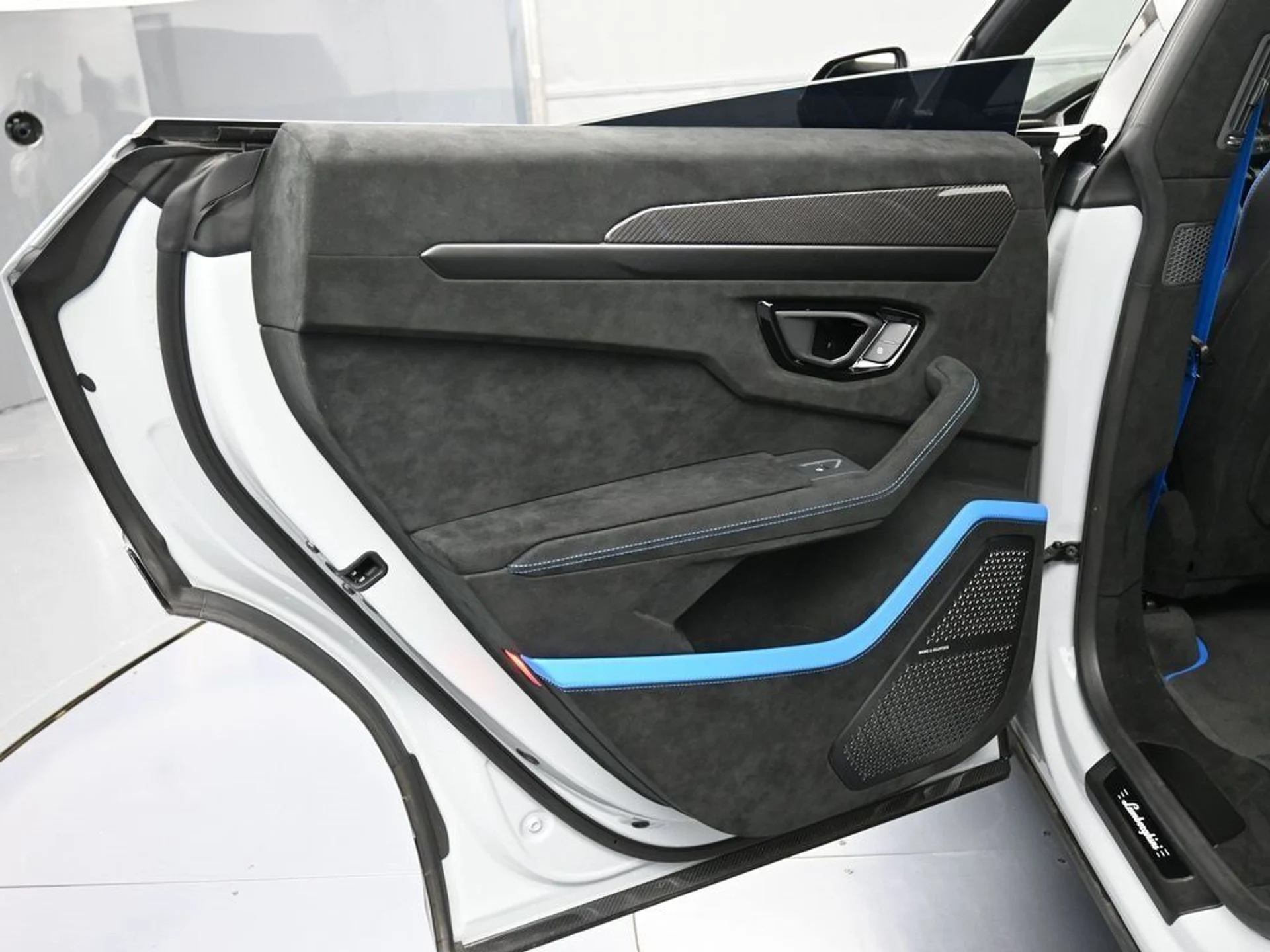 mph023_3725720772_6b0faa578fbd58f37b5feda77a95c5c3_9c76cc7d3d