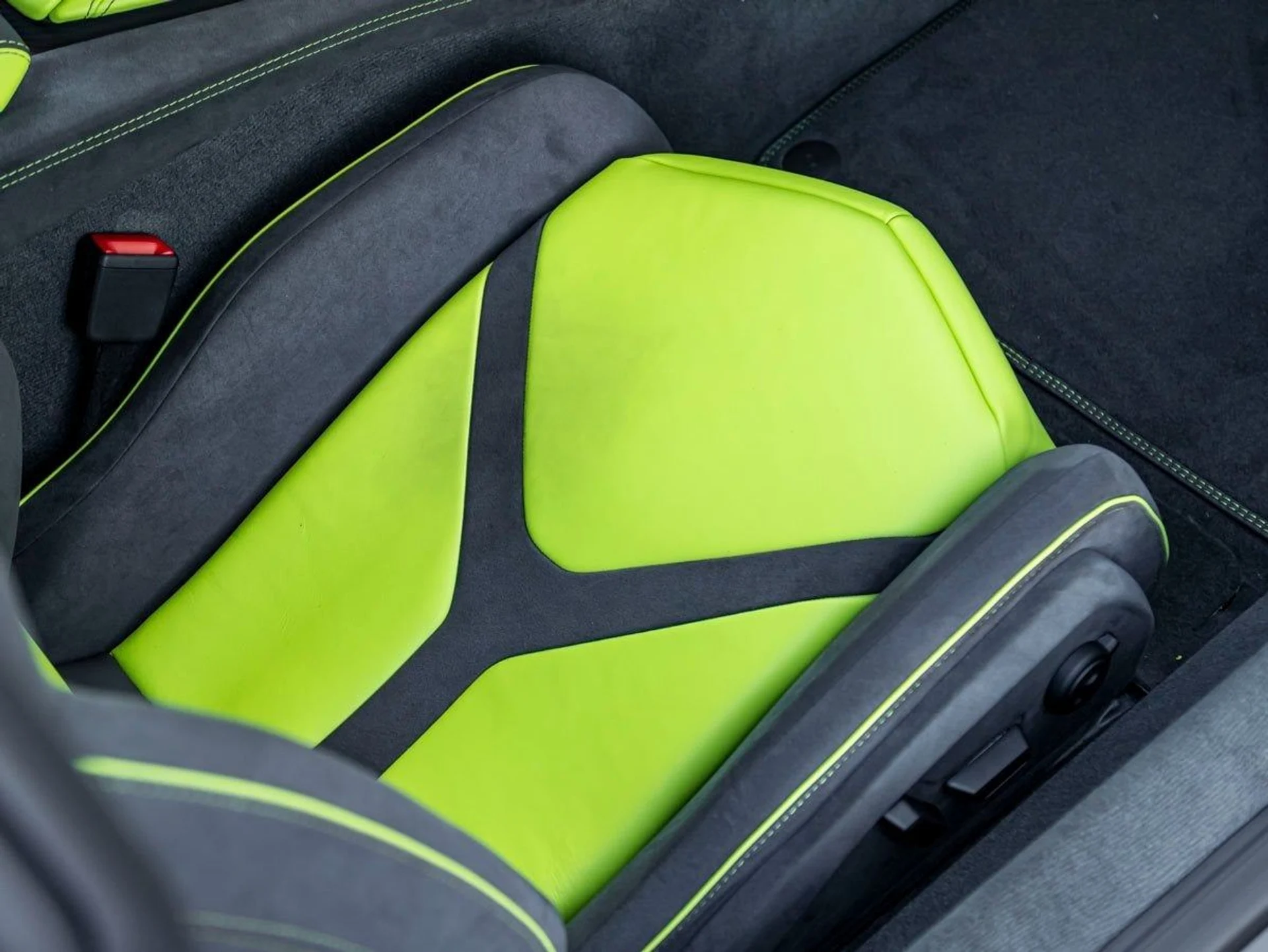 mph023_3737413035_24_2c72694f5b