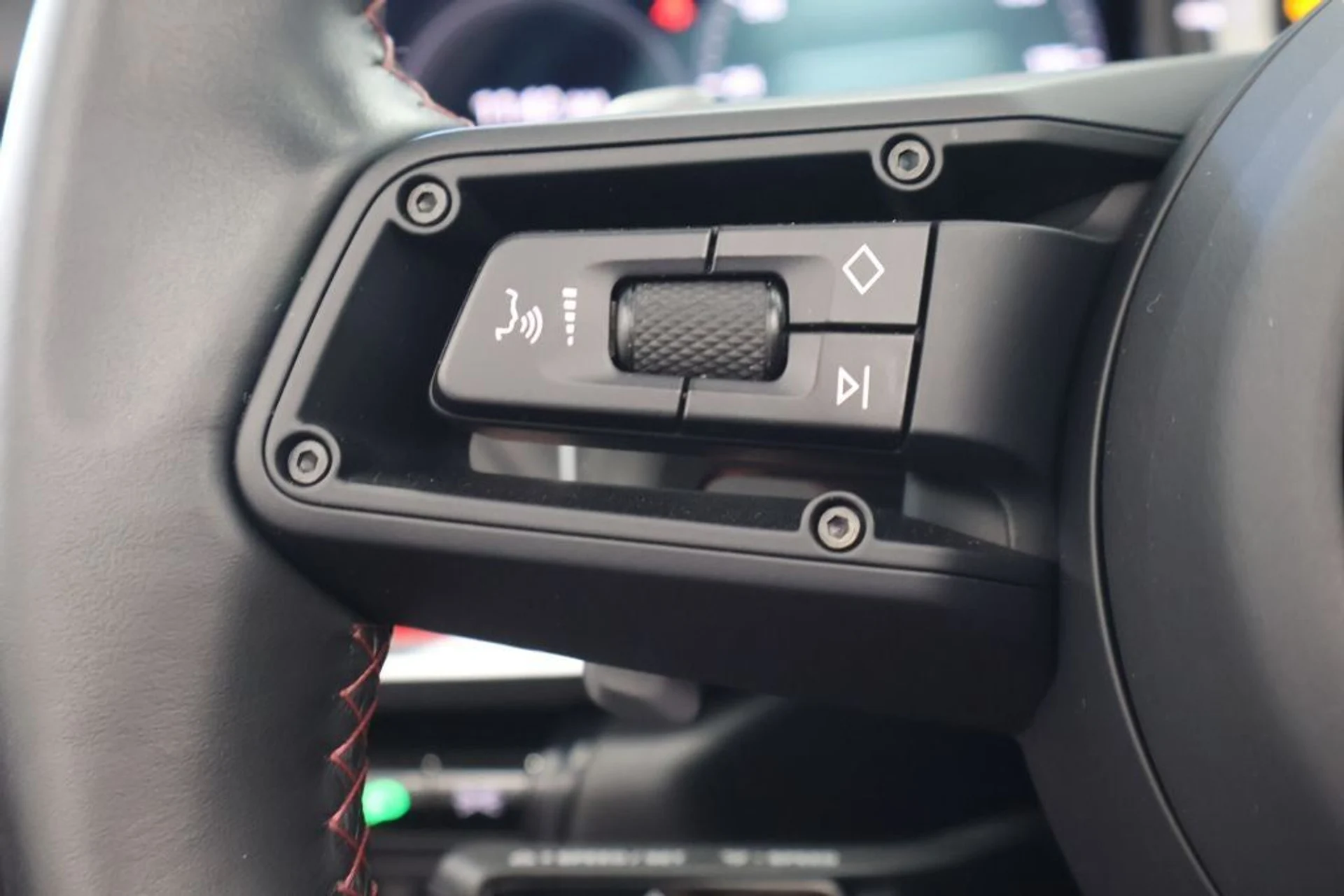 mph023_3742363914_24_2464dbb0dc