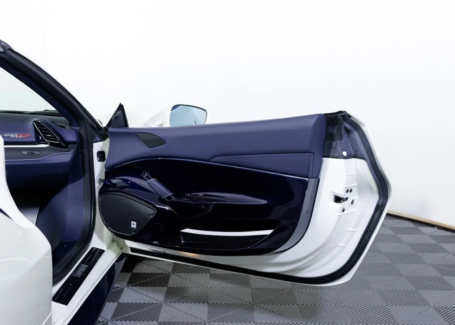 mph023_3742597227_b95acea903b1dc4e96185a9c1636fd18_3466f5f047