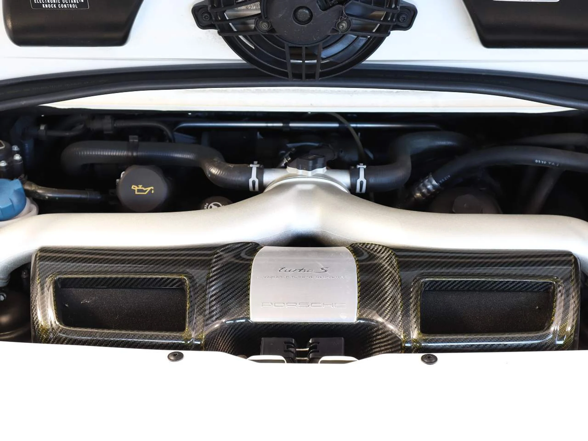 mph023_374379515_dd38054a7890834f8eacbc1480b852ae_2b8405dfe9