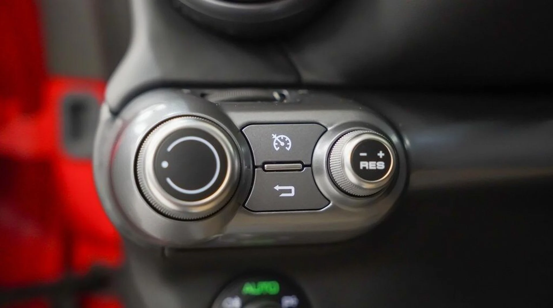 mph023_3749266603_66863af8539bdf640f93c6f353096d69x_59bc73989e