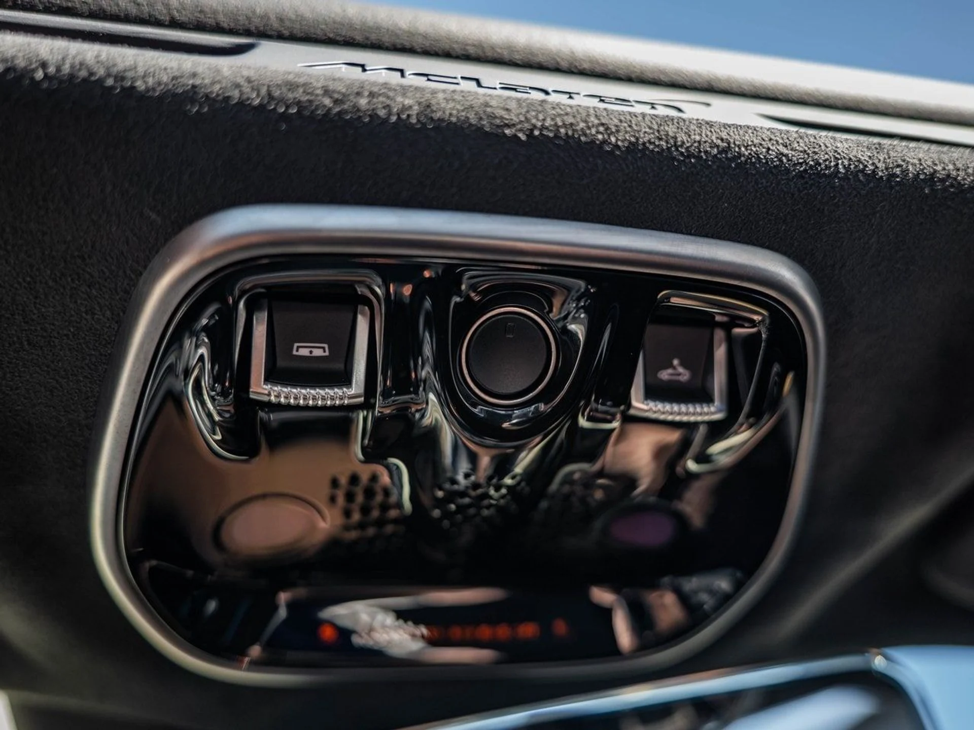 mph023_3750577017_5a5fa73f98f0a17edca9c82060832d63x_ab16baf31e