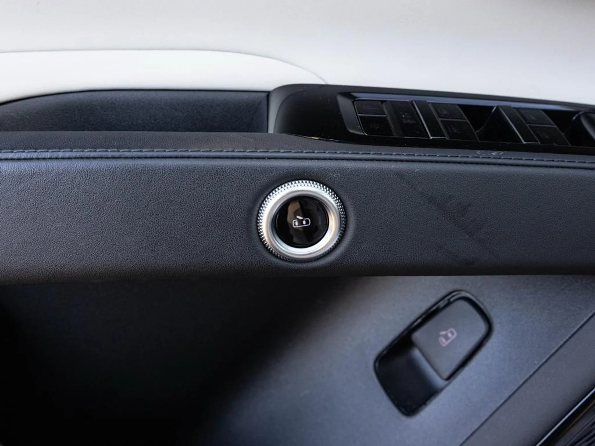 mph023_3758681848_480723428_694422f84f23a11bfcaf53ea_2f8df6fa46