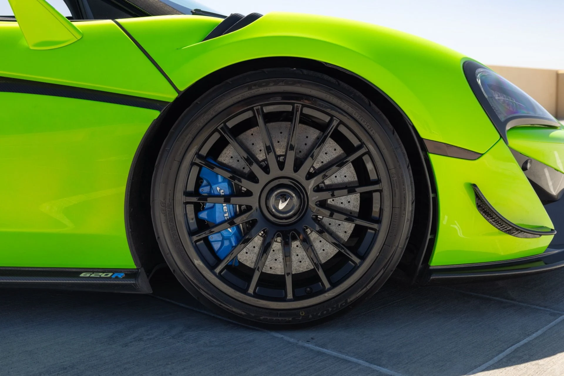 mph023_3759631284_Used_2020_Mc_Laren_620_R_1783549747_6db1697e3d