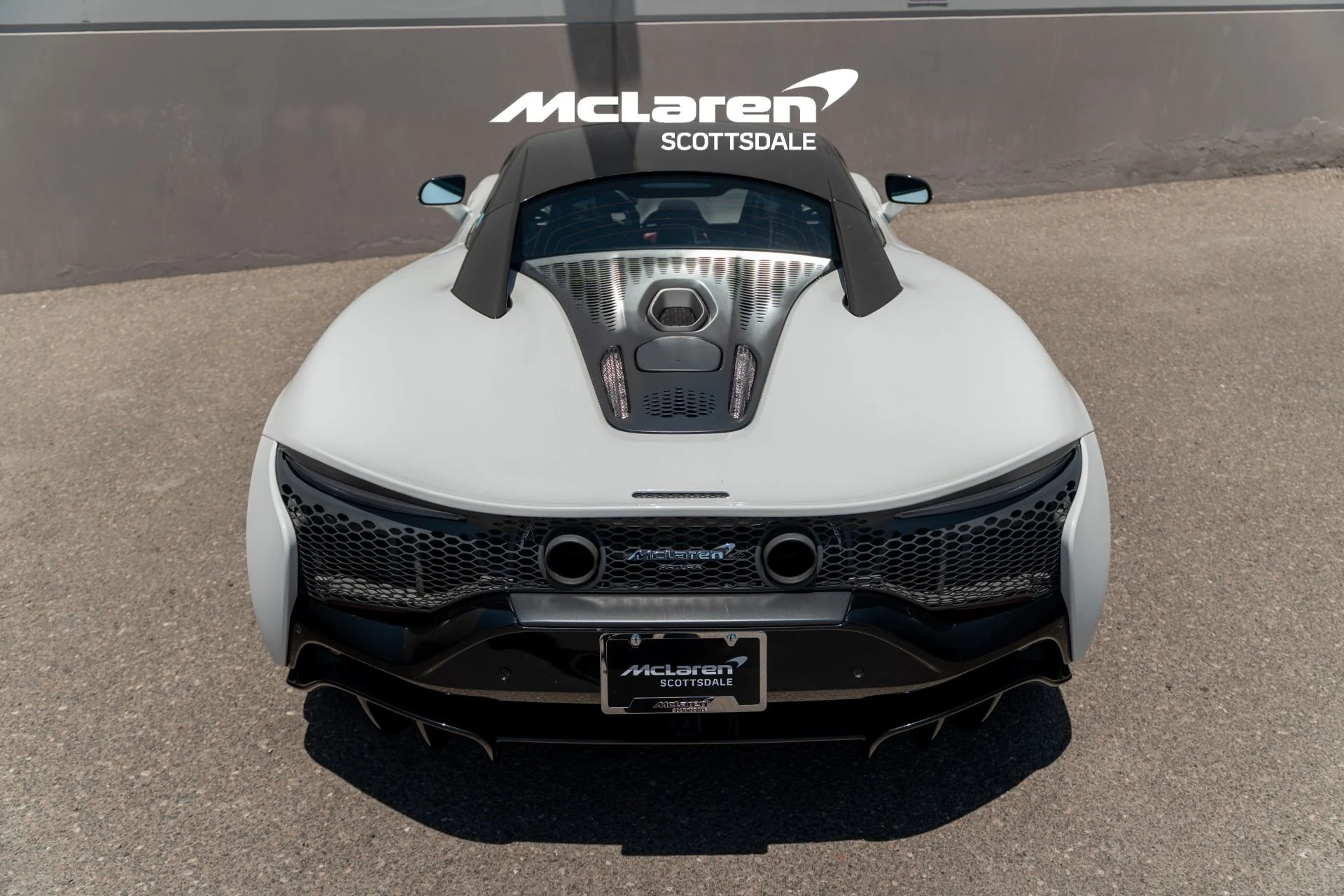 mph023_3760903244_Used_2023_MCLAREN_ARTURA_1782148158_87a2c41859