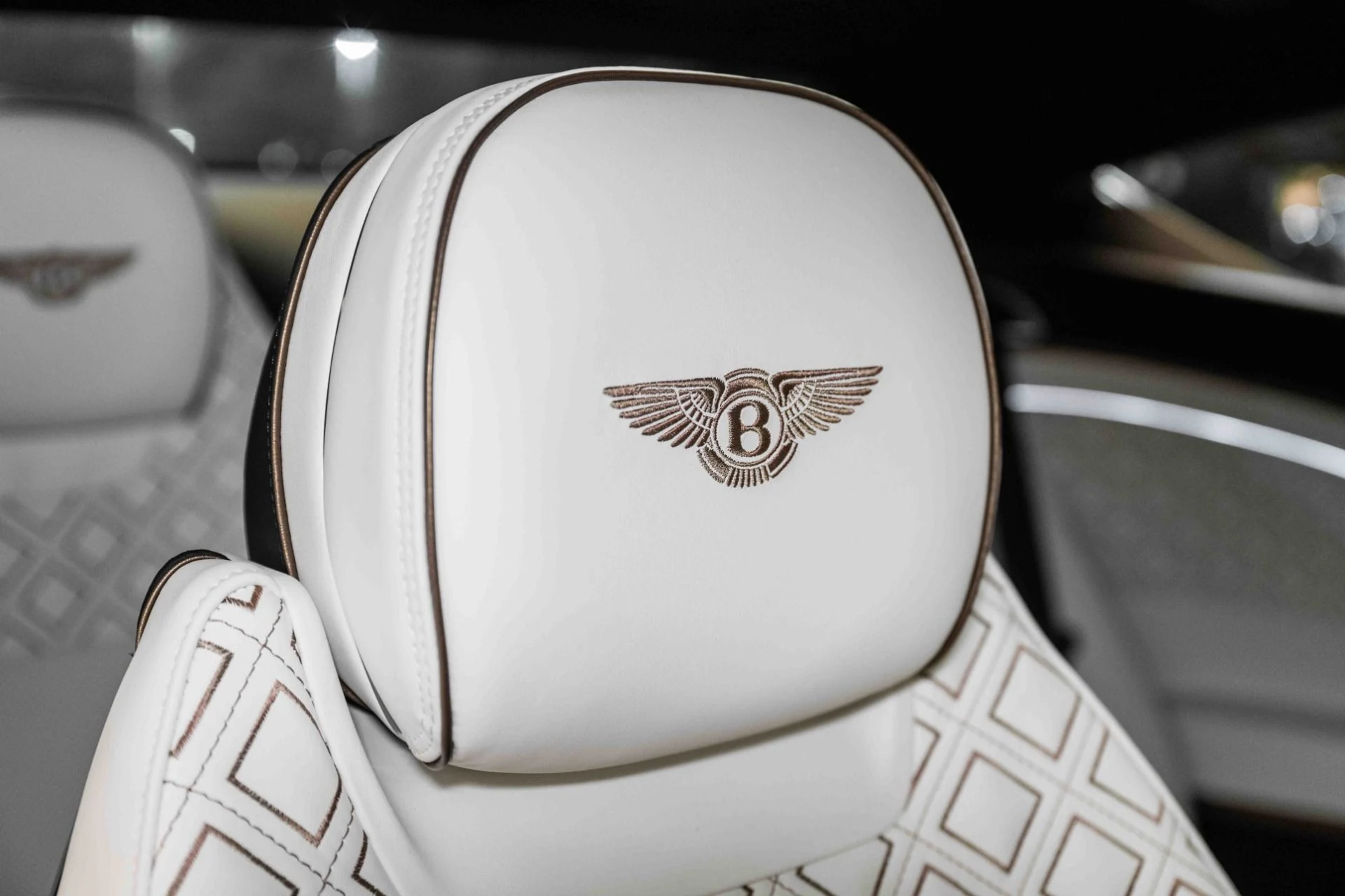 mph023_3762105735_New_2024_Bentley_Continental_GT_S_V8_1725125147_b414a62a40