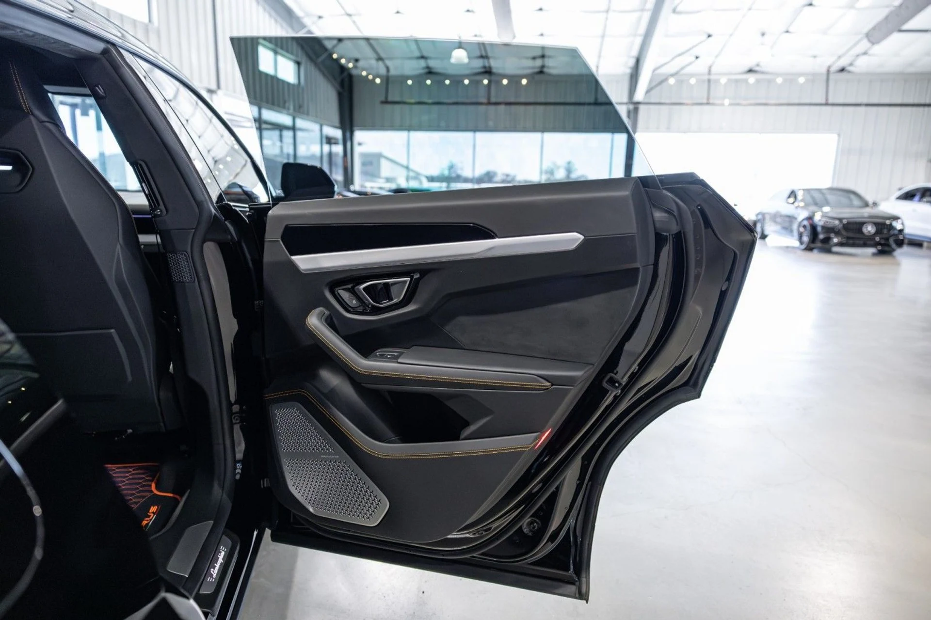 mph023_3762949332_bw_9209949ba9