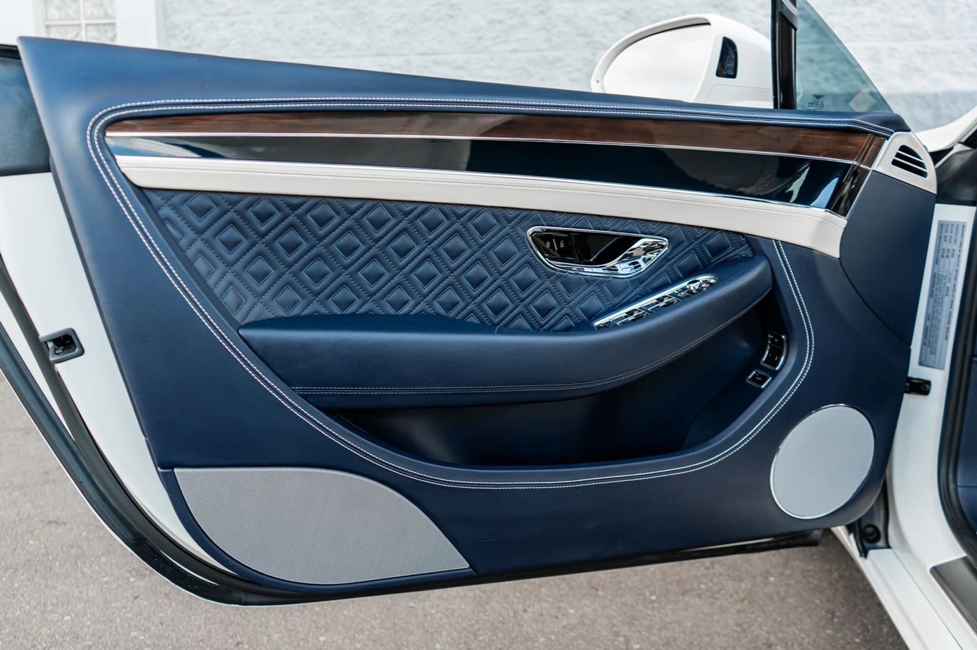 mph023_3762955868_f3e6a7dc_5fdc_4286_a13f_6a46717e01b7_4811184763