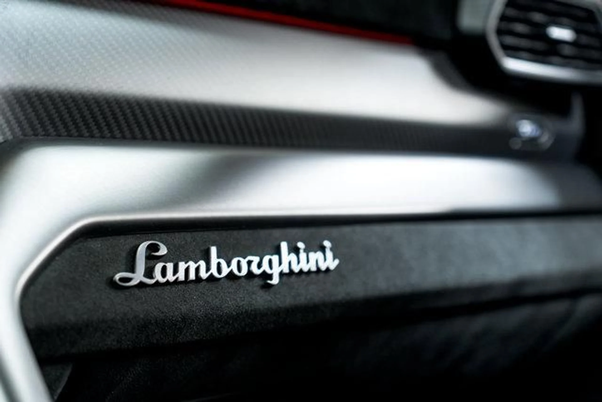 mph023_3764958846_V_Vkm_Q_Doro_L_Pp7p_T0f_G_Ru_D_Tso_Vzw_b5768695da