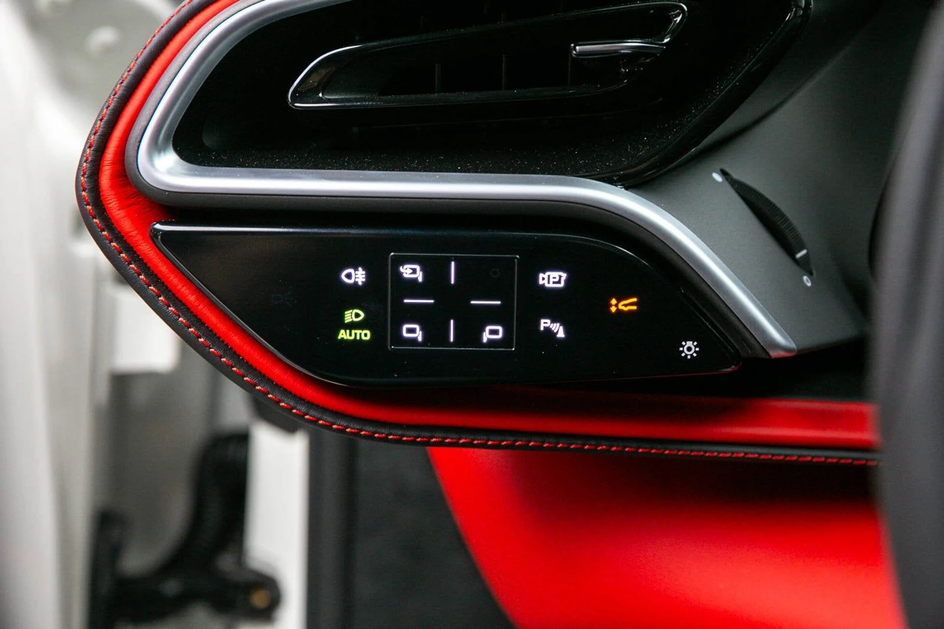 mph023_3771714962_61548970911d4b72aa870771489ffe44_bb3e04c512