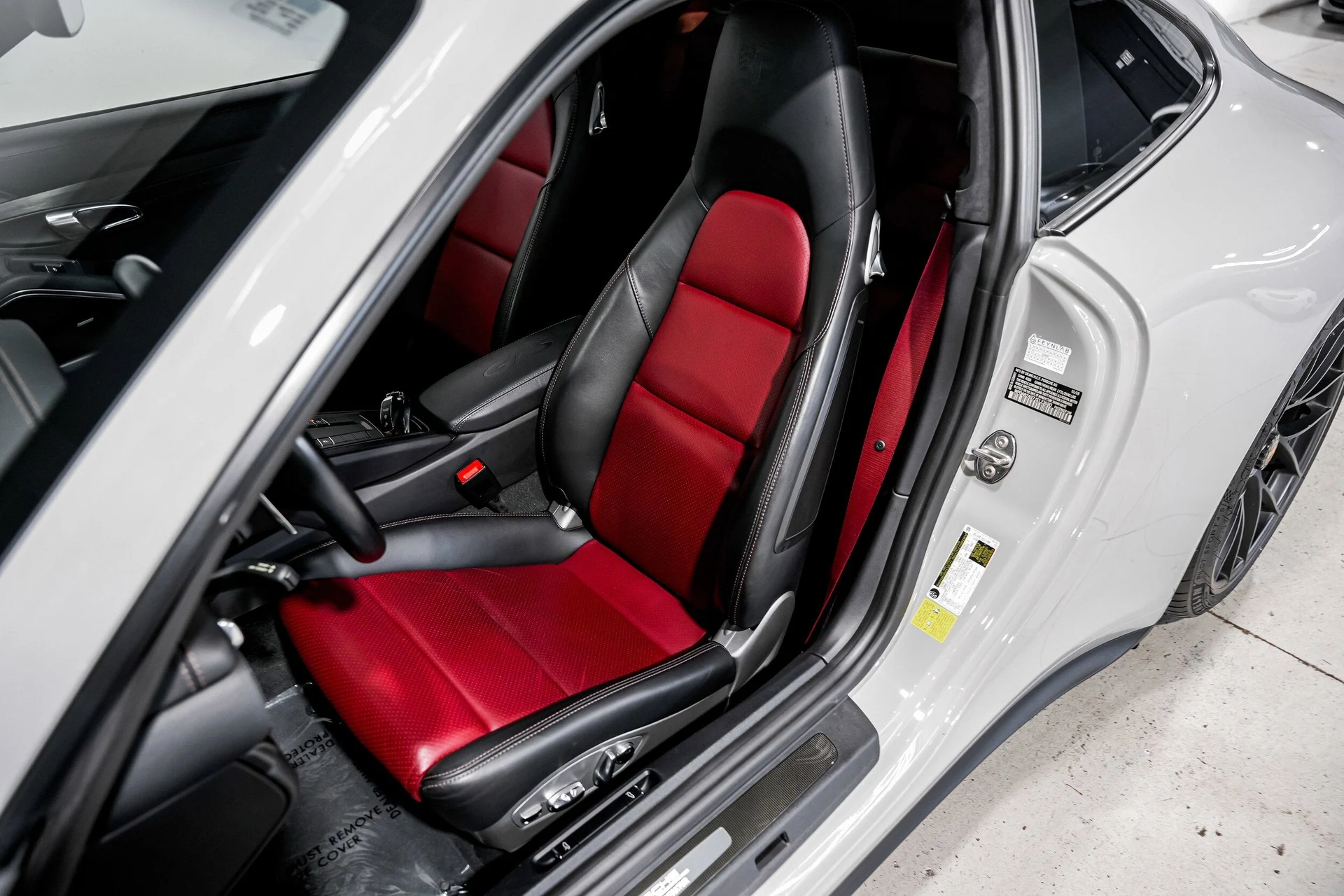 mph023_377785284_c6543a11aa3eff1236cd40ff50bf4163x_b53ea48d8c