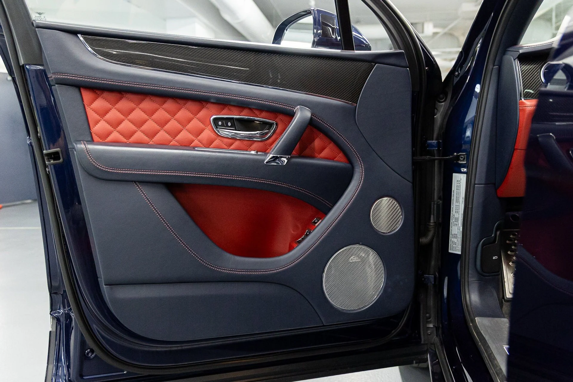 mph023_3785388890_4dccba971ed5afc37f3ce017ab28b7ecx_30c61879d9