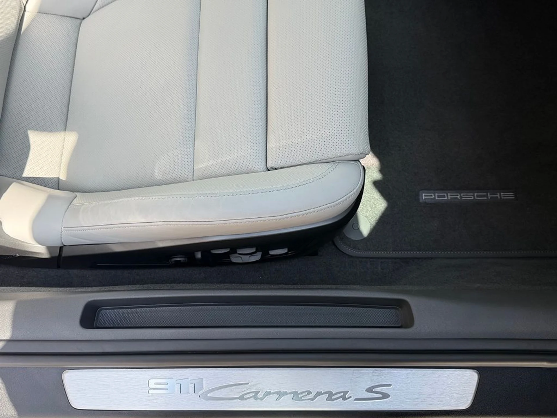 mph023_3787026728_e7a19c0aeb15e232eb165600a740e605x_f2c2f01144