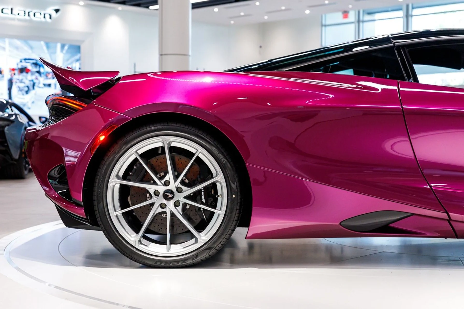 mph023_3790297855_676_p24_l_cd929eb5a4