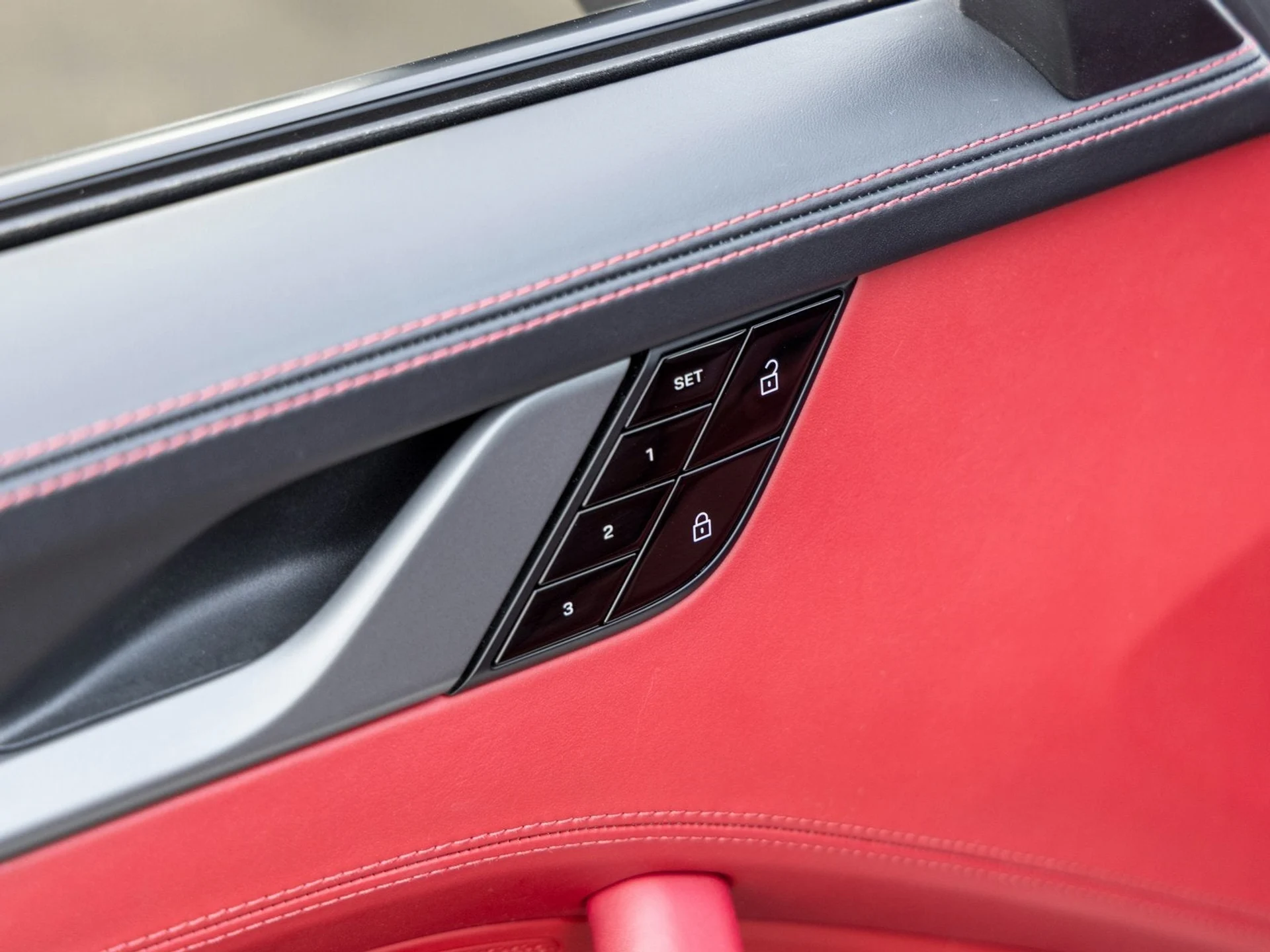 mph023_3792451677_24_a1bab8265a