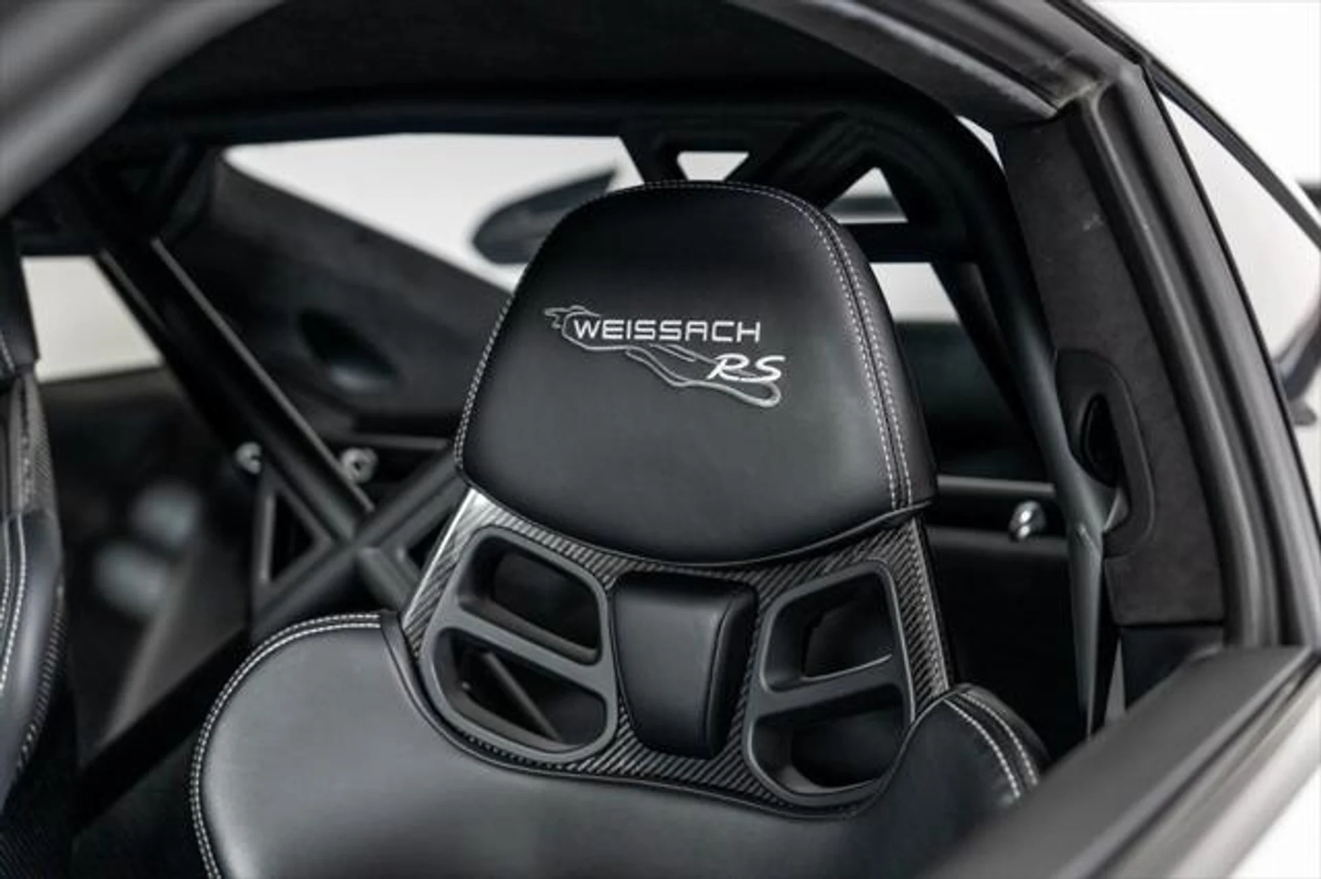 mph023_3797876436_v8hb_Sx_Im2fgr_P_Vu_Q9_Zk_KJ_tzu50_0c23307b45