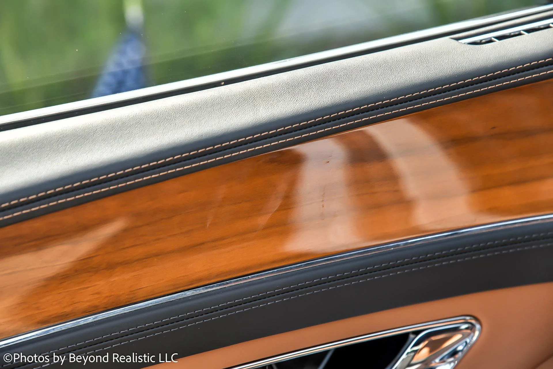 mph023_3801753625_Used_2020_Bentley_Continental_GT_V8_Convertible_1752134209_3df2486d7f