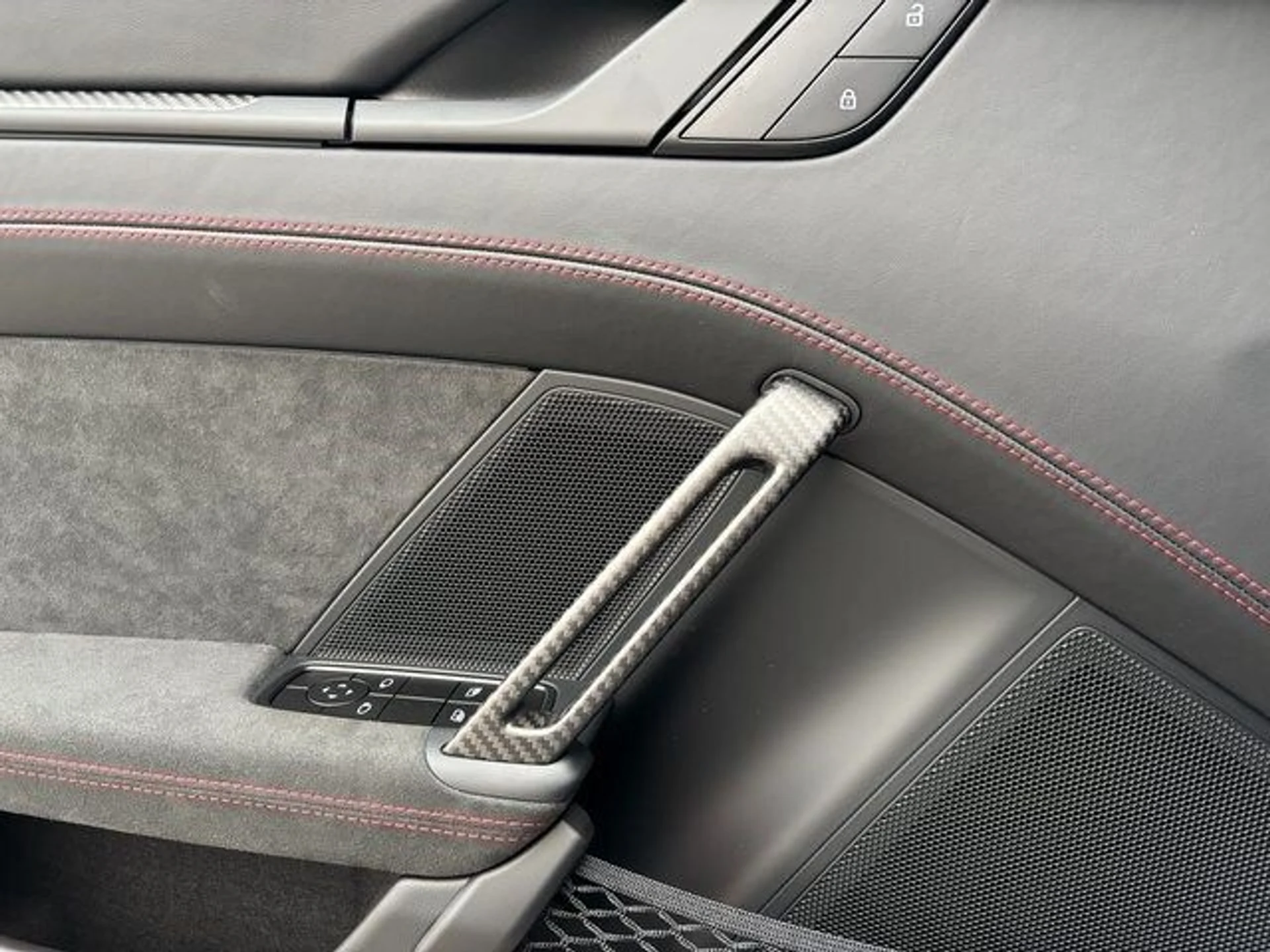 mph023_3802610022_3f4760cbfe268f90a0d4747966ee93fax_cbd01a4a98