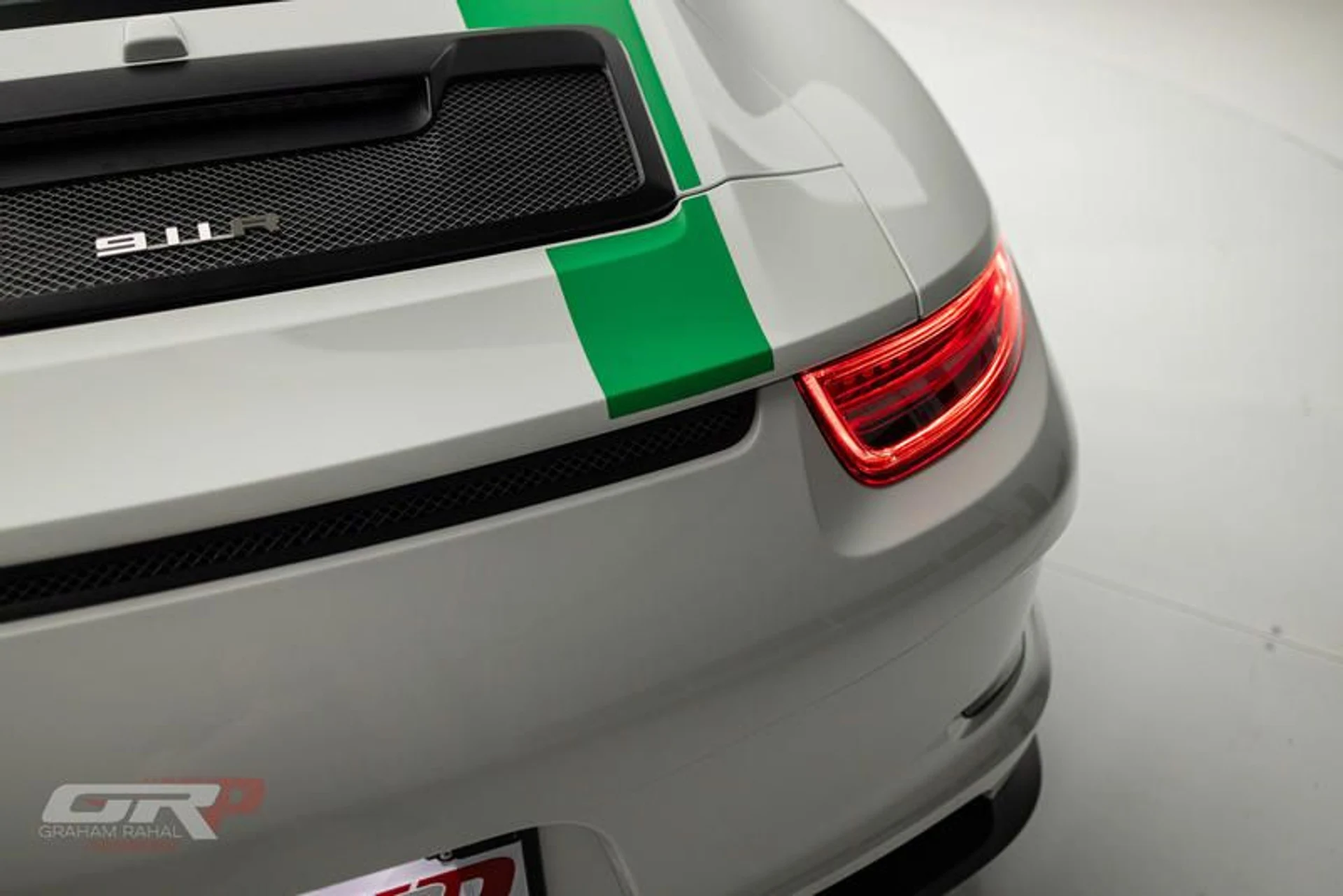 mph023_3803681692_A1_E39_B7_E_79_D6_4709_888_D_9_D44_AE_22_F5_E9_cfb617fc3b