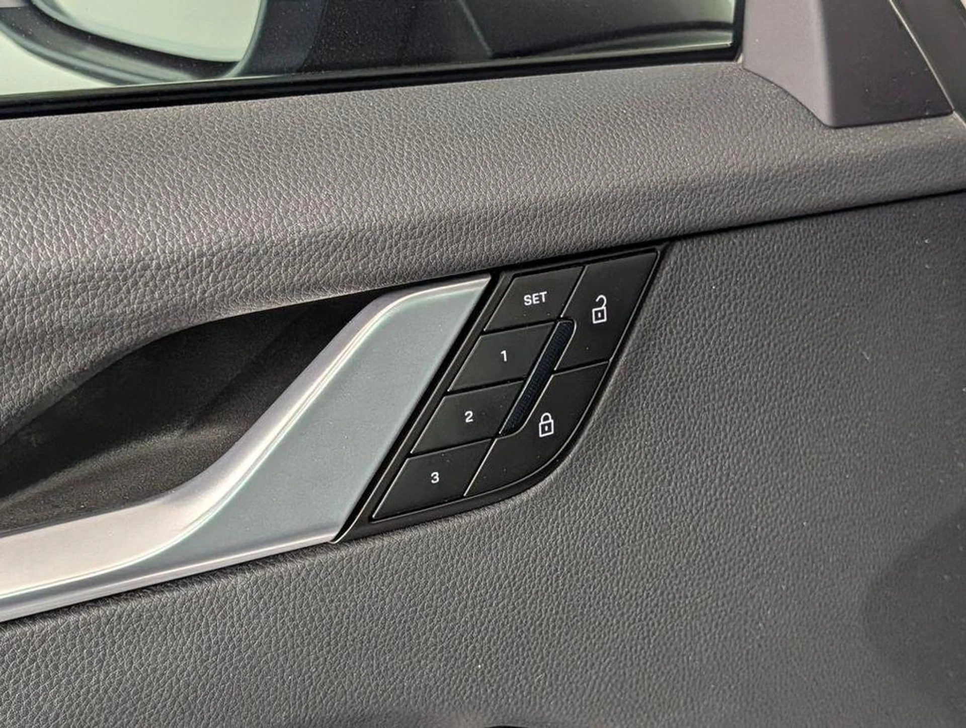 mph023_3804059923_UG_Gur_Fk_I_Io3f_Ypm_Ec_JM_1_Qih_V4_295069cb6f