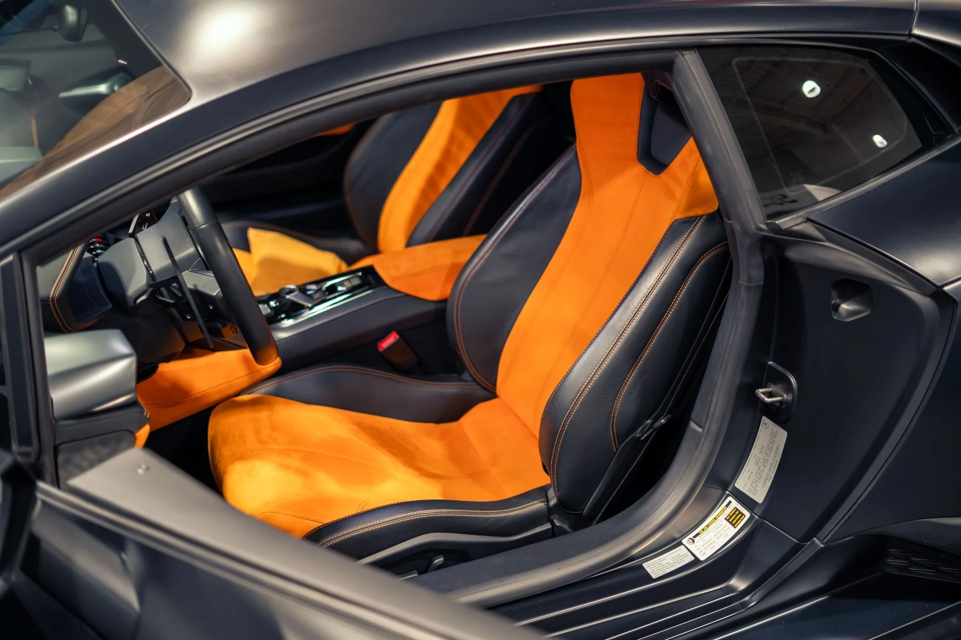 mph023_3804083484_Used_2015_Lamborghini_Huracan_LP_610_4_1782774261_3cf77c1a26